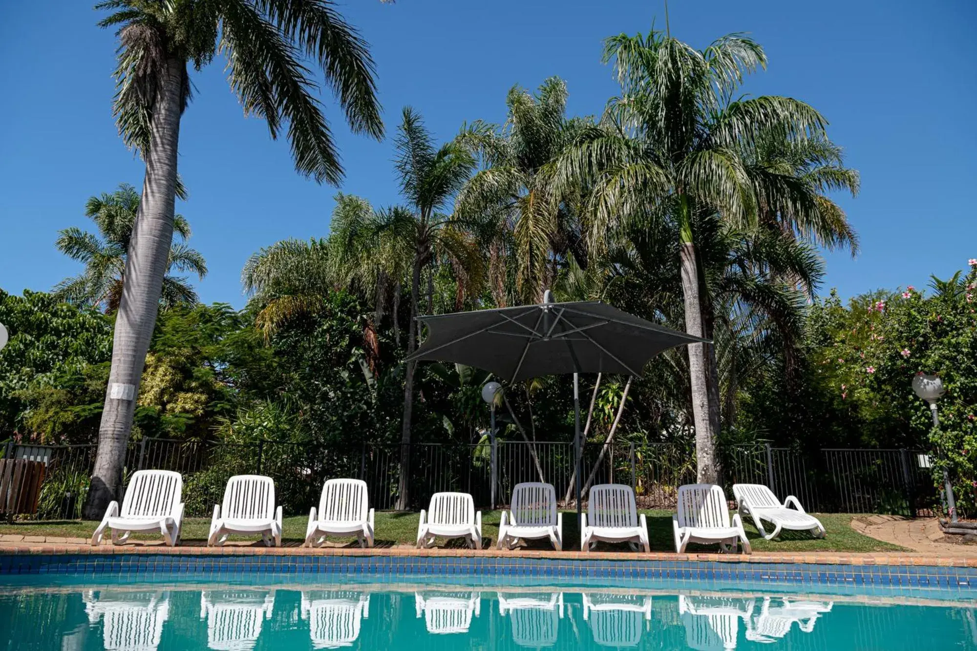 Pool view, Swimming Pool in Kellys Beach Resort