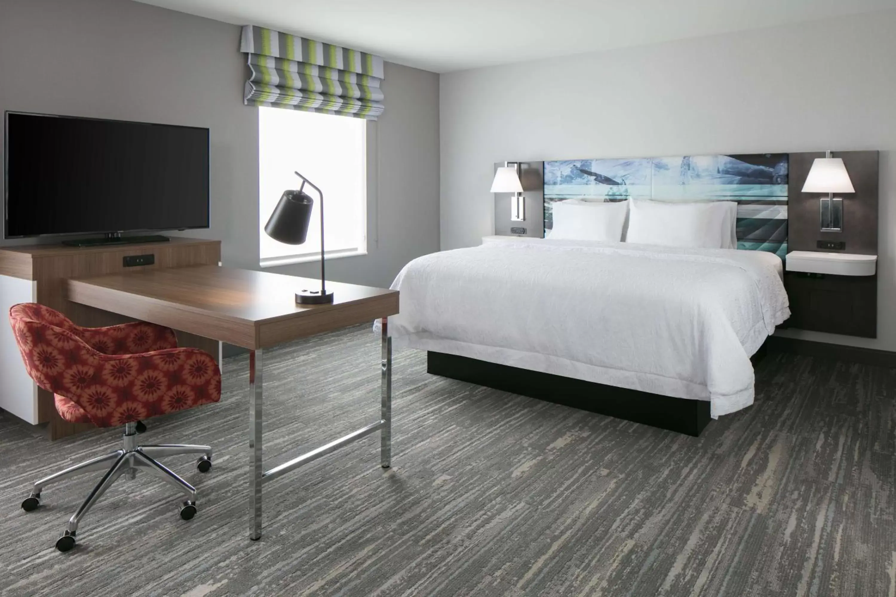 Bedroom, Bed in Hampton Inn By Hilton Wichita Northwest