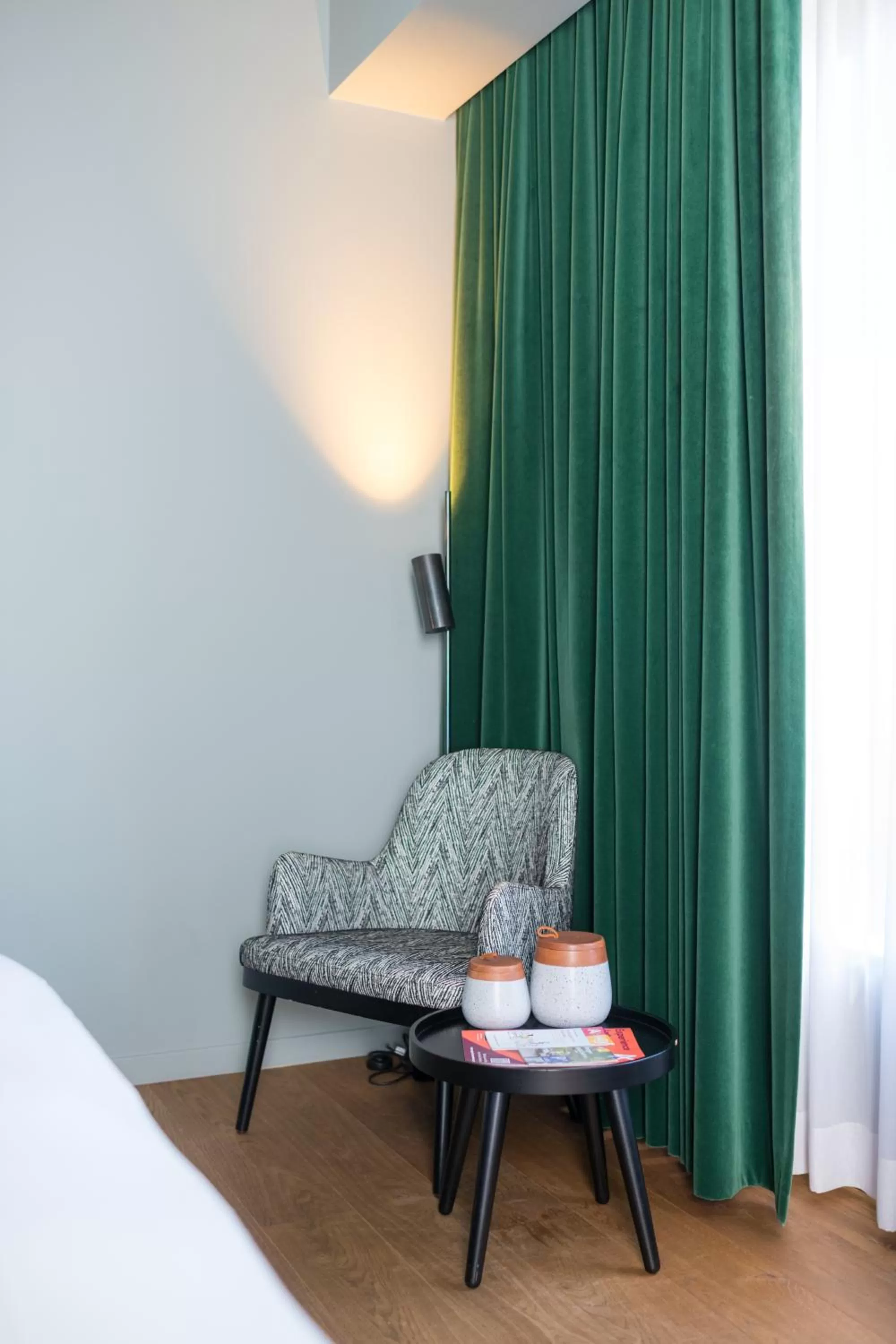 Seating area, Bed in U Eat & Sleep Antwerp