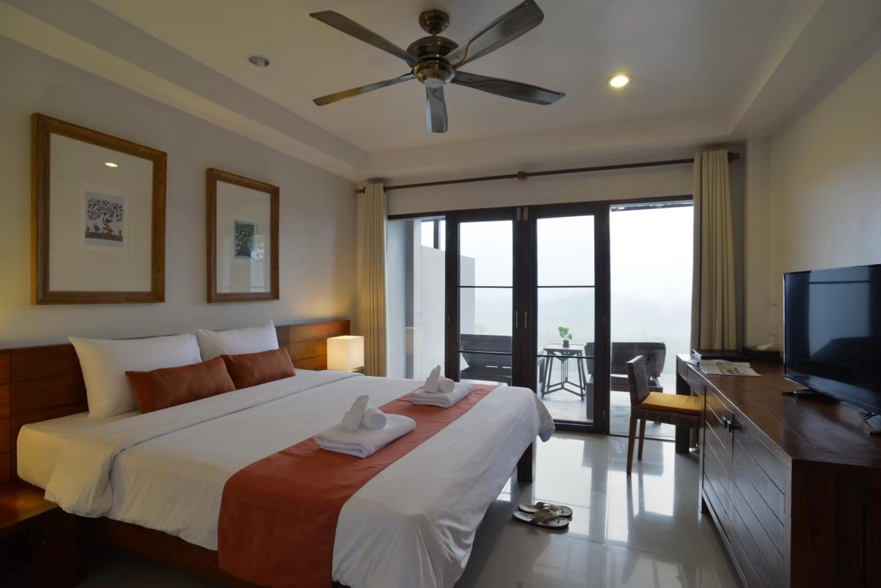 Bedroom, Bed in Yoma Hotel, Pai