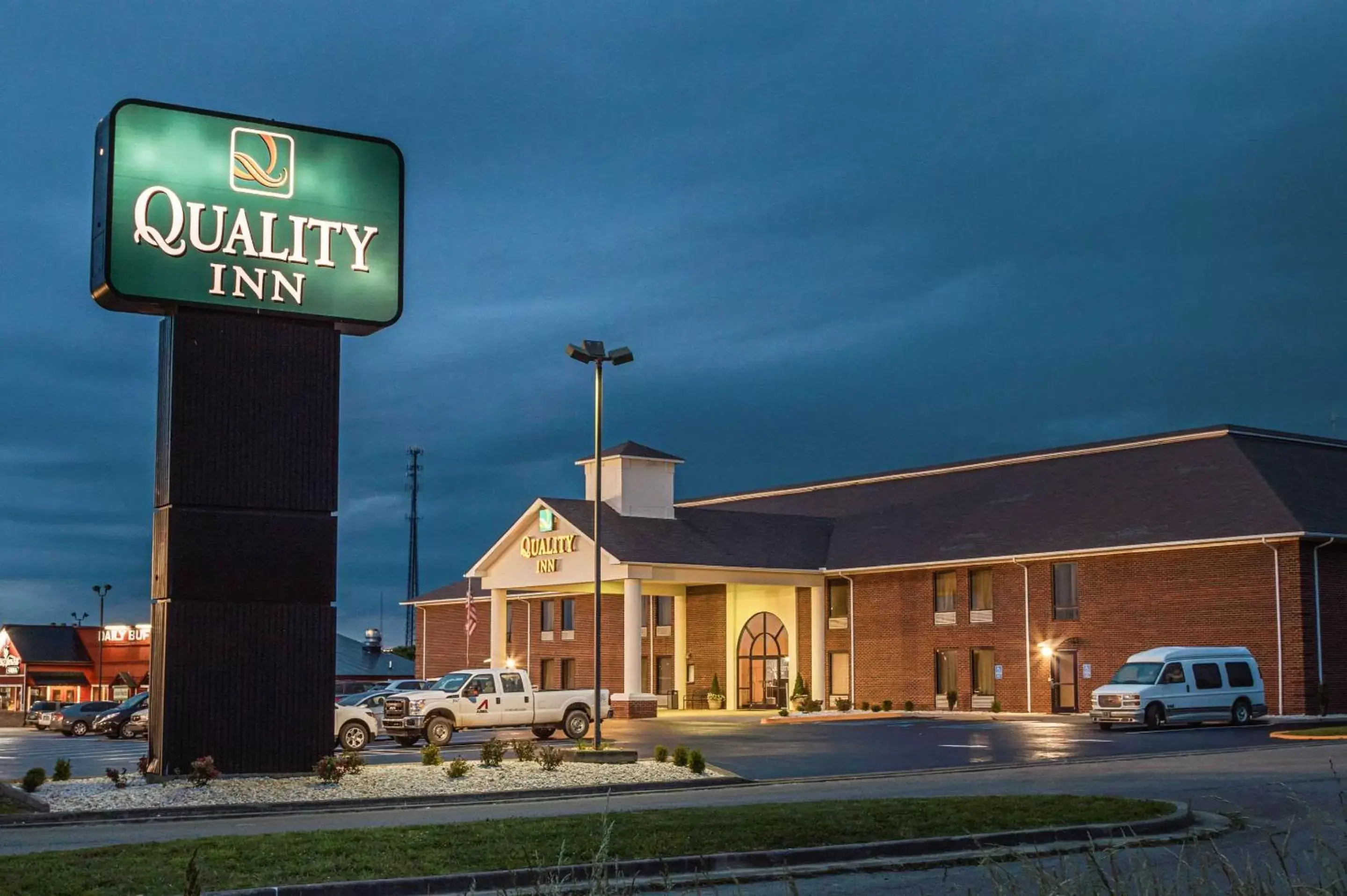 Property Building in Quality Inn