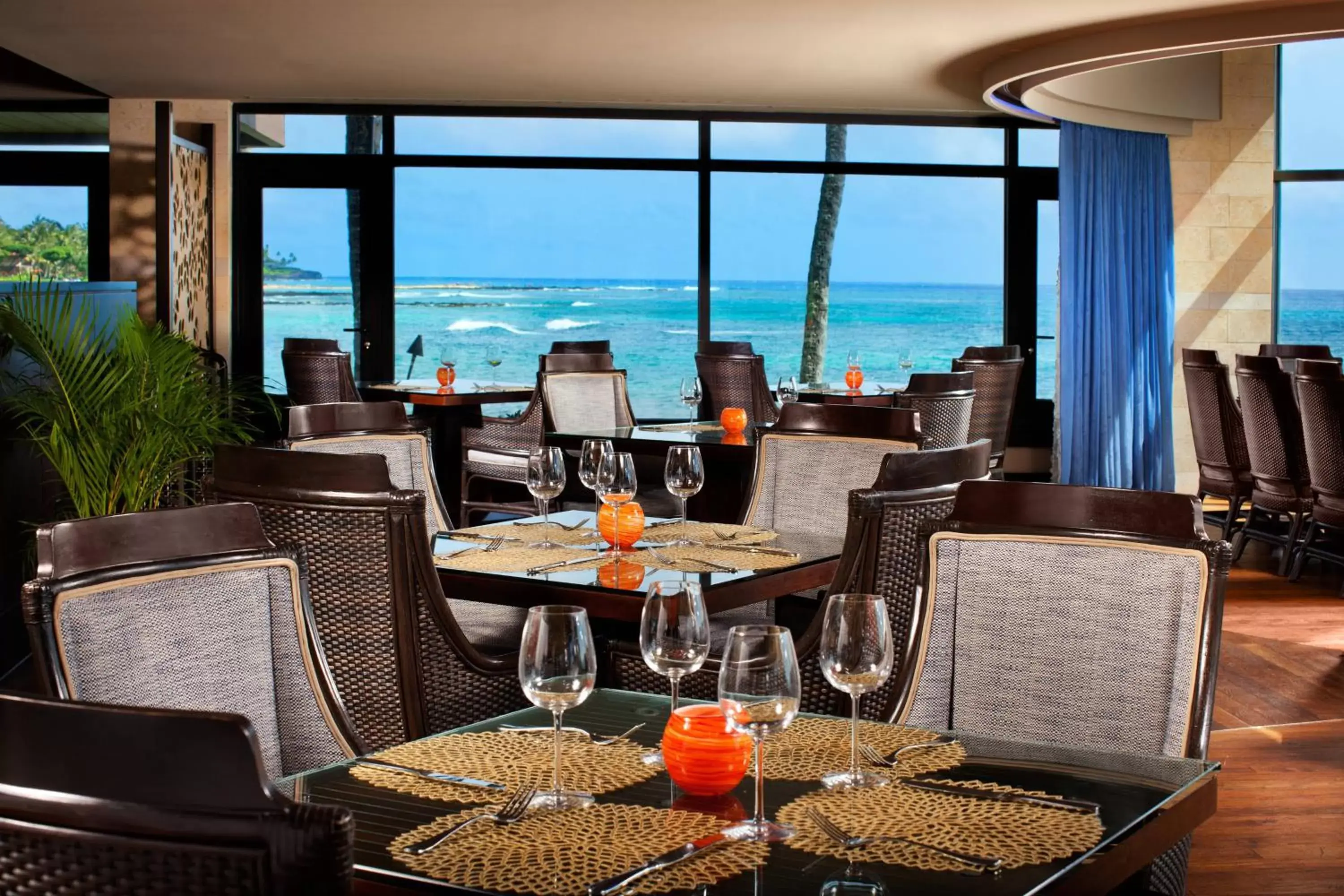 Restaurant/places to eat in Sheraton Kauai Resort