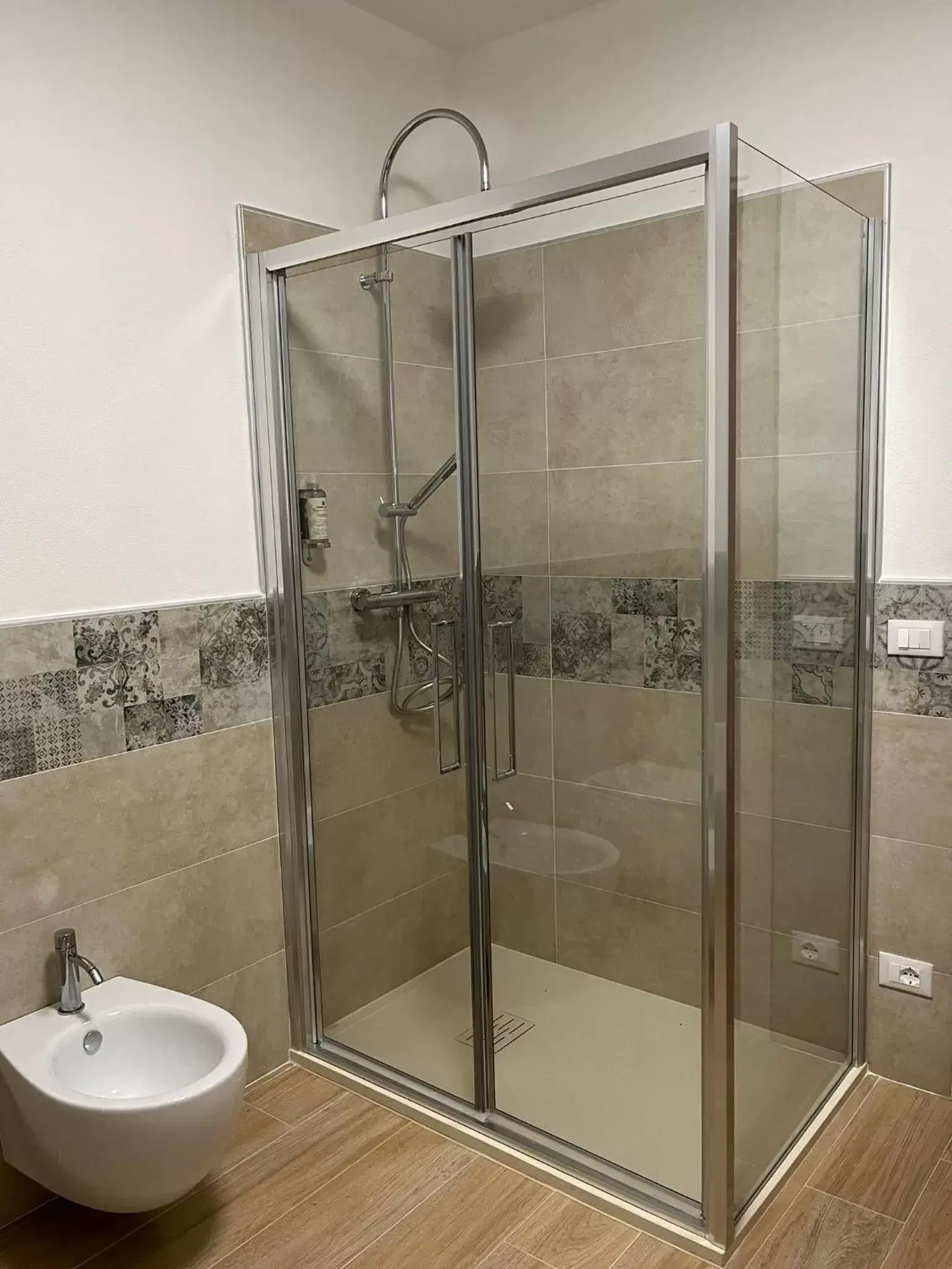 Shower, Bathroom in Il Bosco Incantato