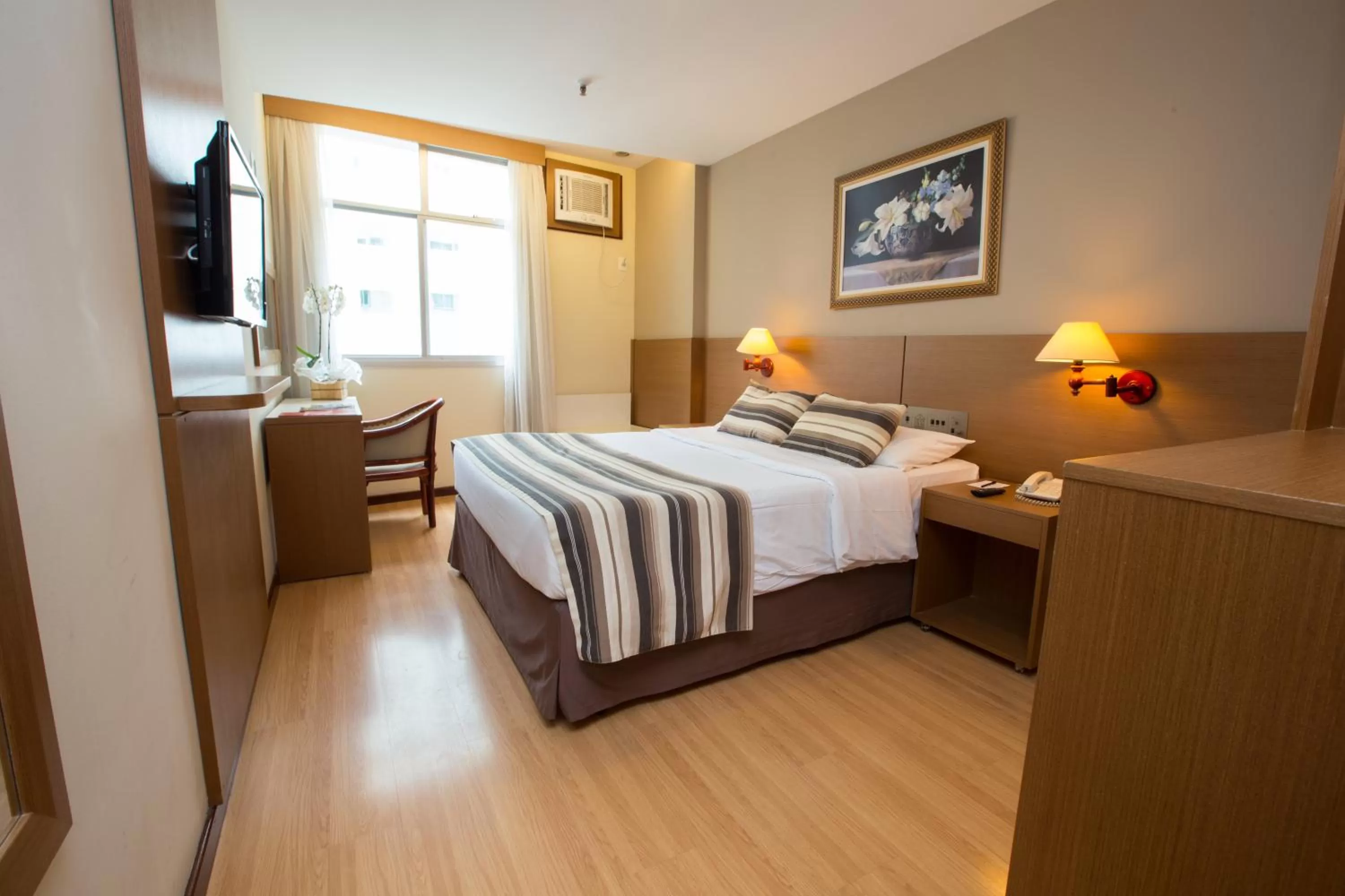 Day, Bed in Augusto's Copacabana Hotel