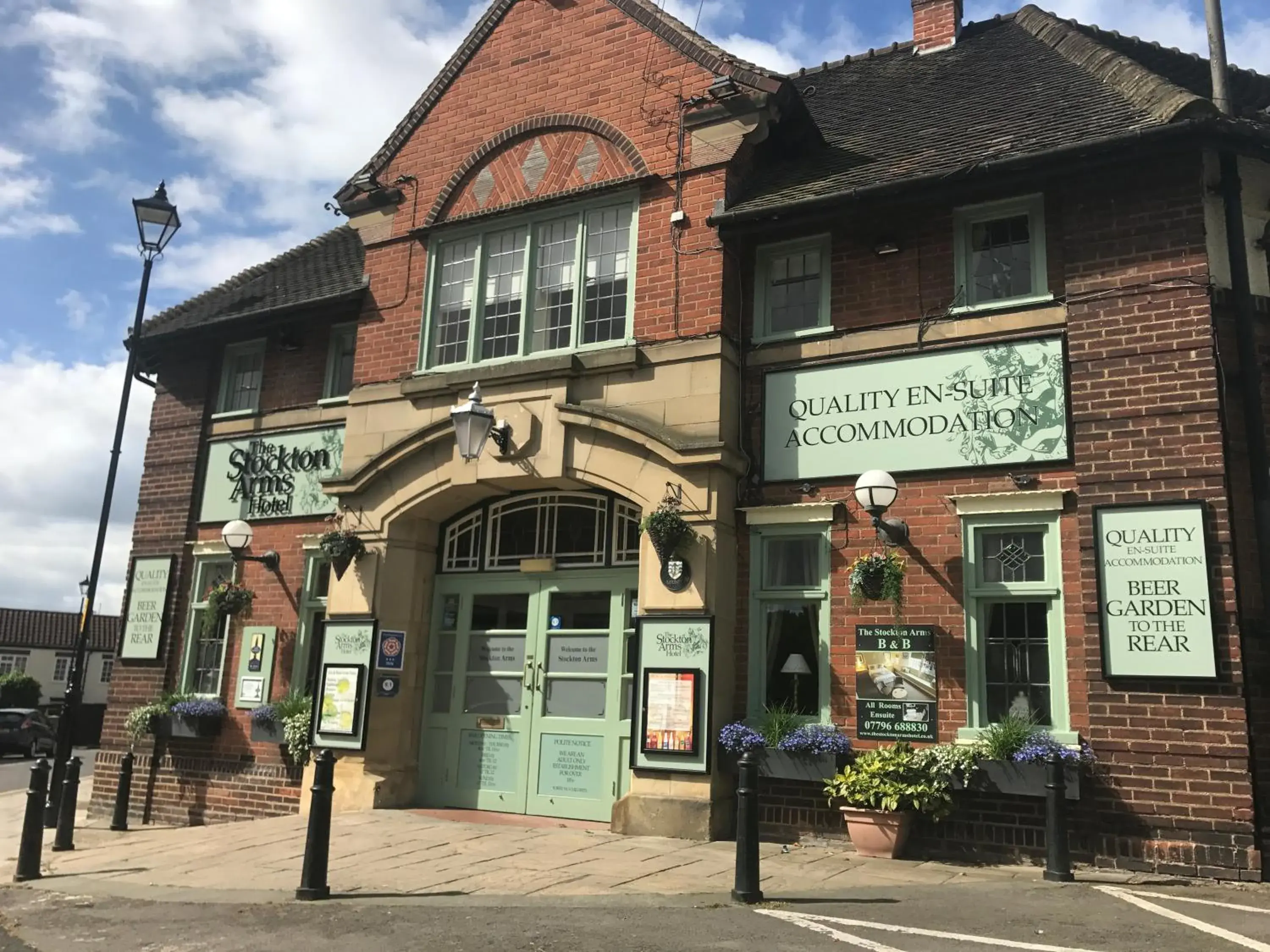 Facade/entrance, Property Building in The Stockton Arms