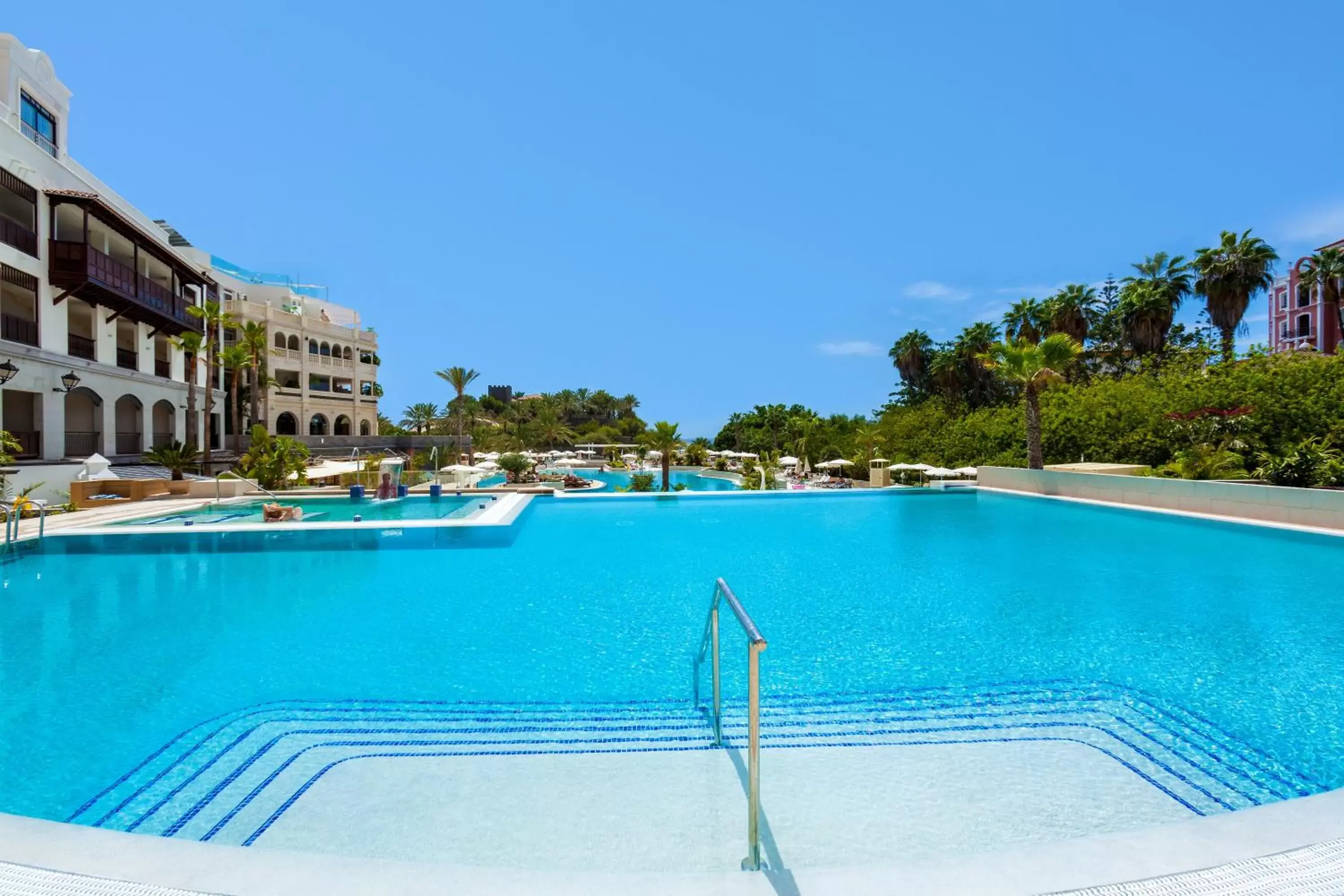 Swimming Pool in Gran Tacande Wellness & Relax Costa Adeje