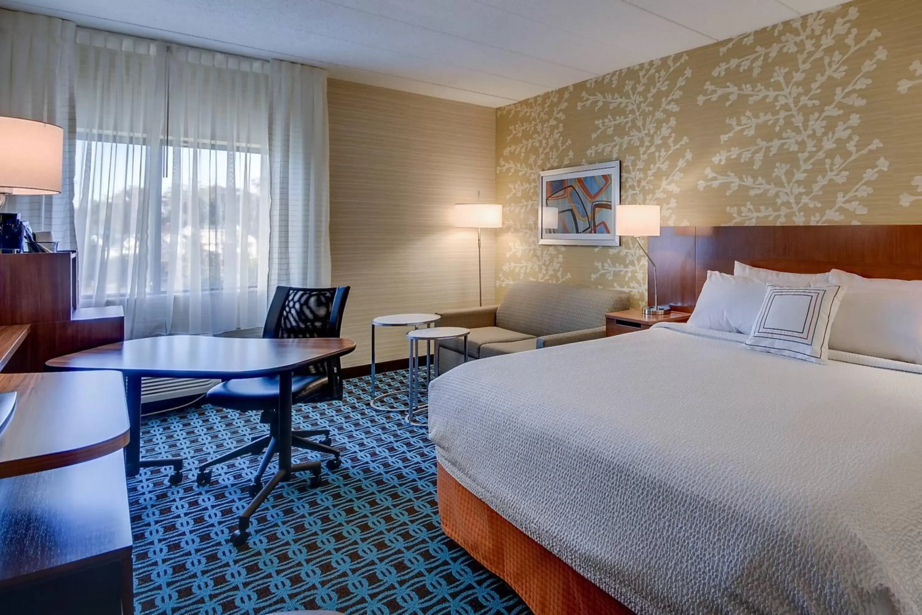 Photo of the whole room, Bed in Fairfield Inn by Marriott Burlington Williston