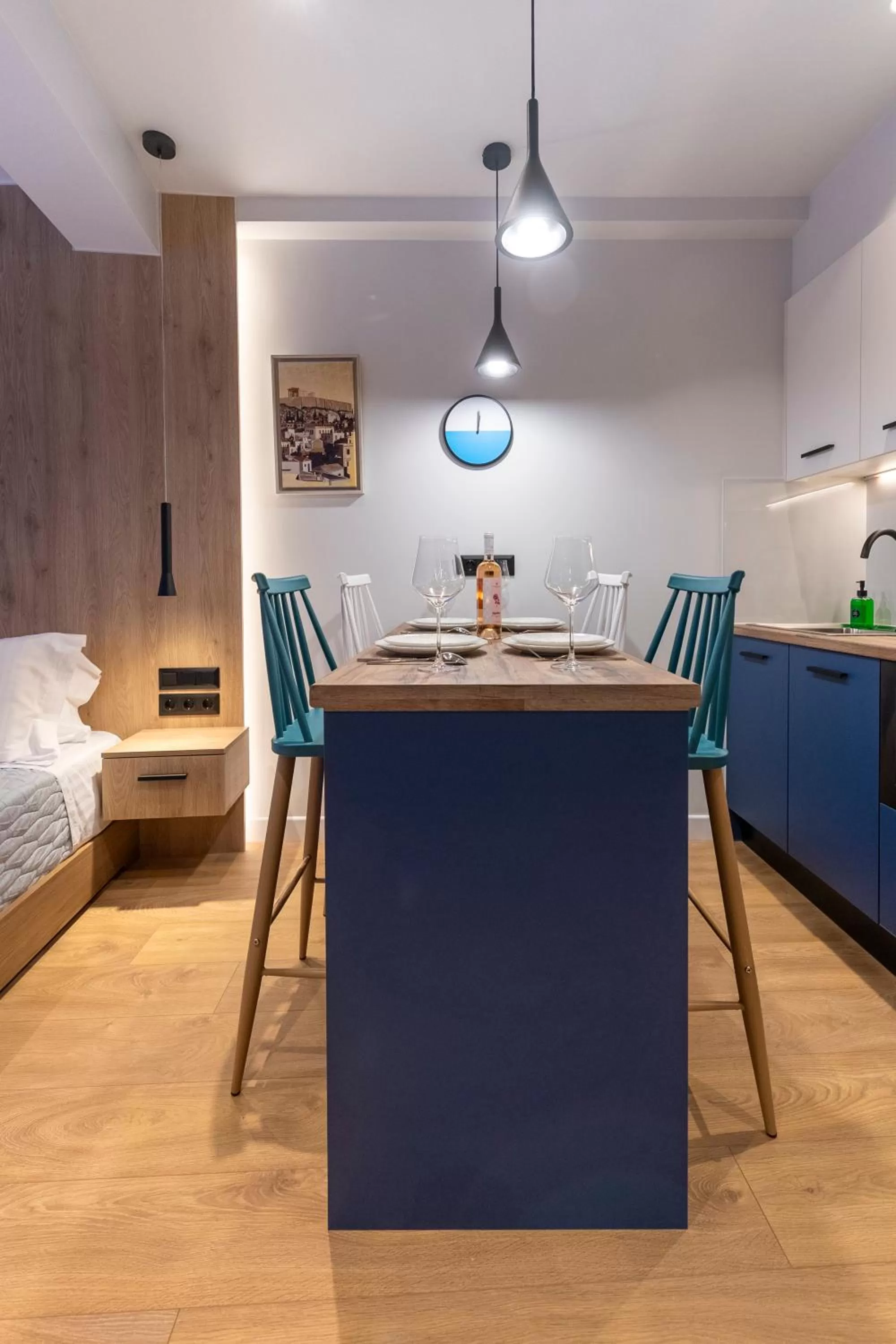 Dining area, Bed in A&N Athens Luxury Apartments - Ermou