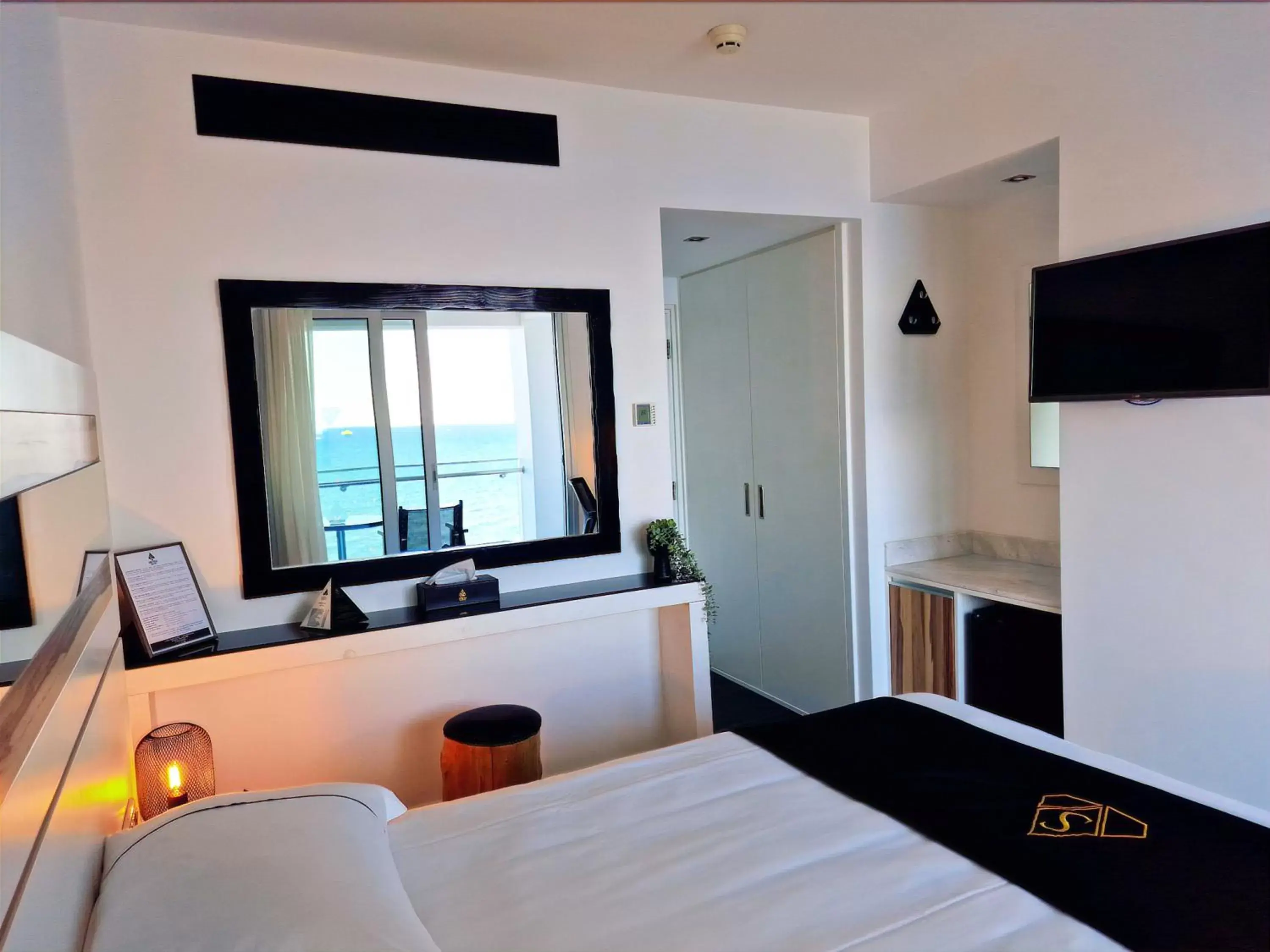 Standard Double Room with Sea View in The Ciao Stelio Deluxe Hotel (Adults Only)