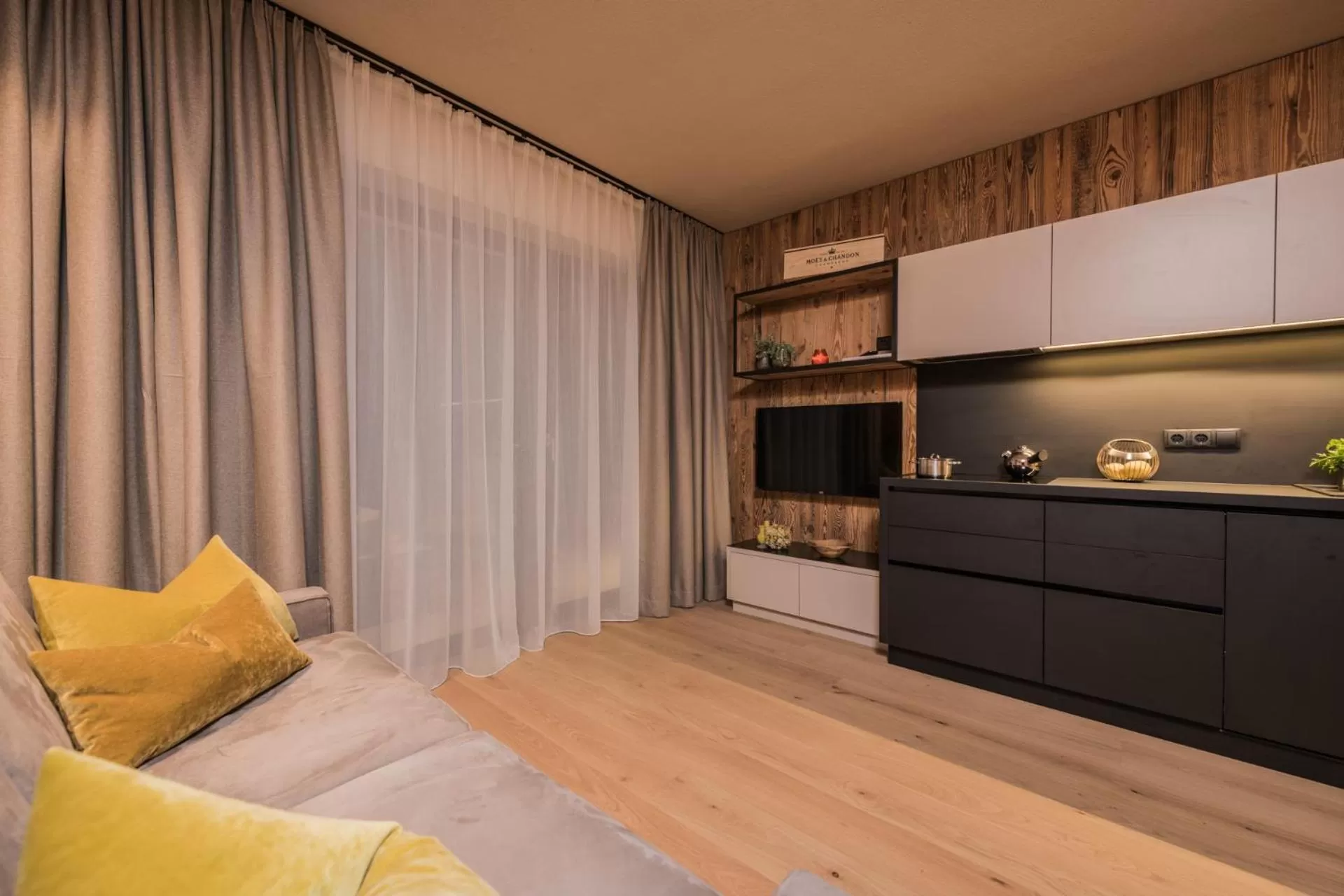 Coffee/tea facilities in K1 Mountain Chalet - Luxury Apartements