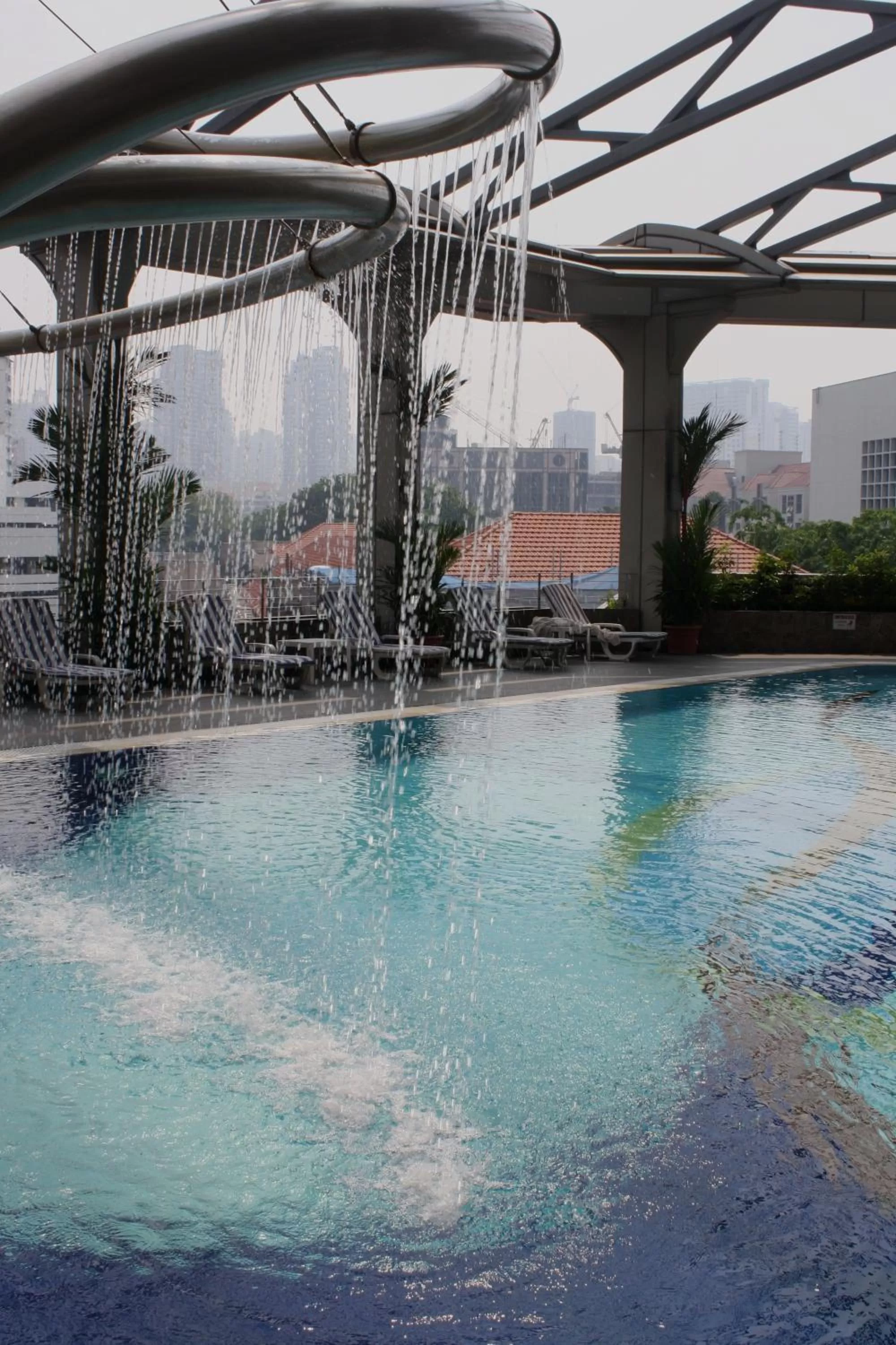 Swimming pool in Furama City Centre