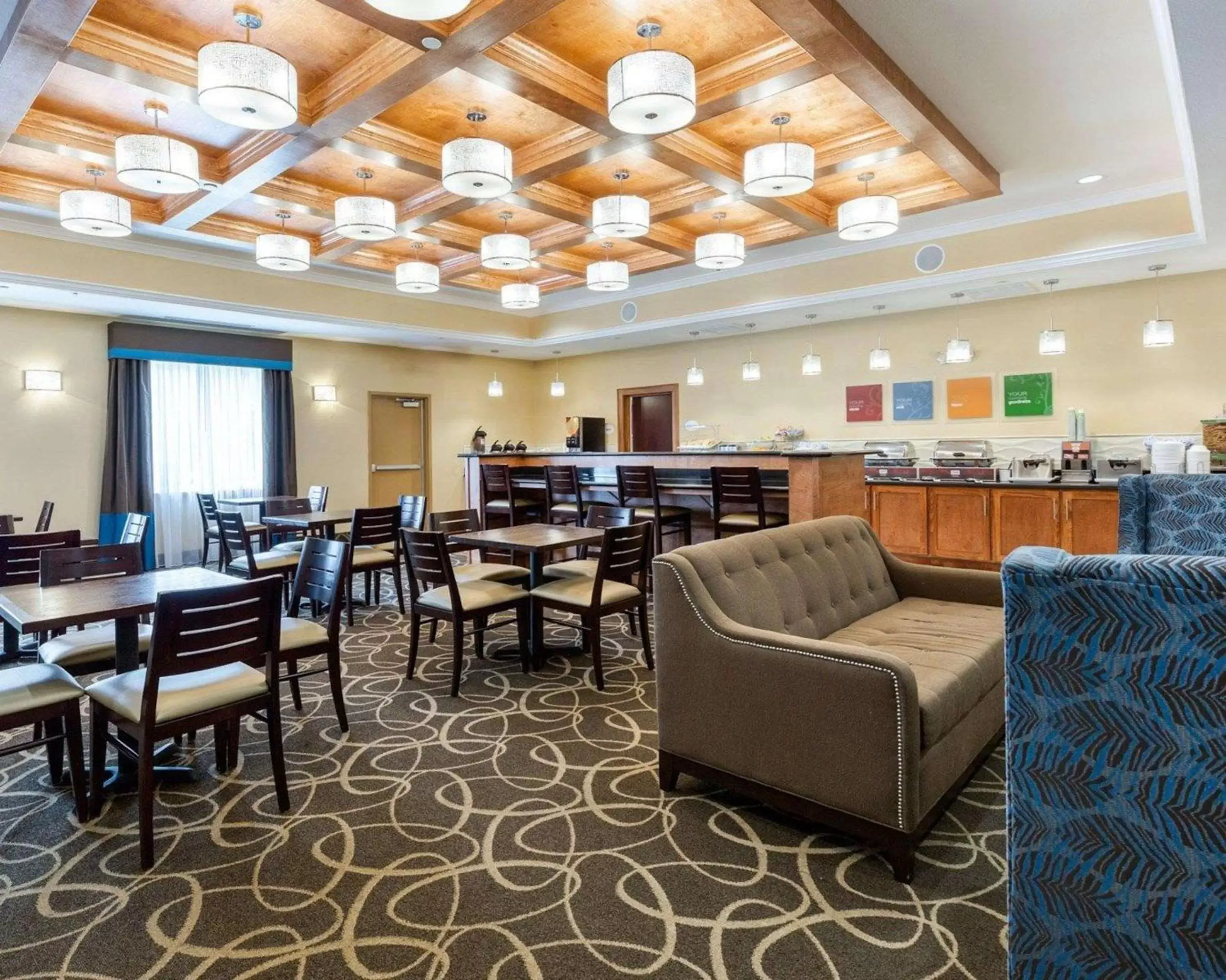 Restaurant/places to eat in Comfort Suites Katy