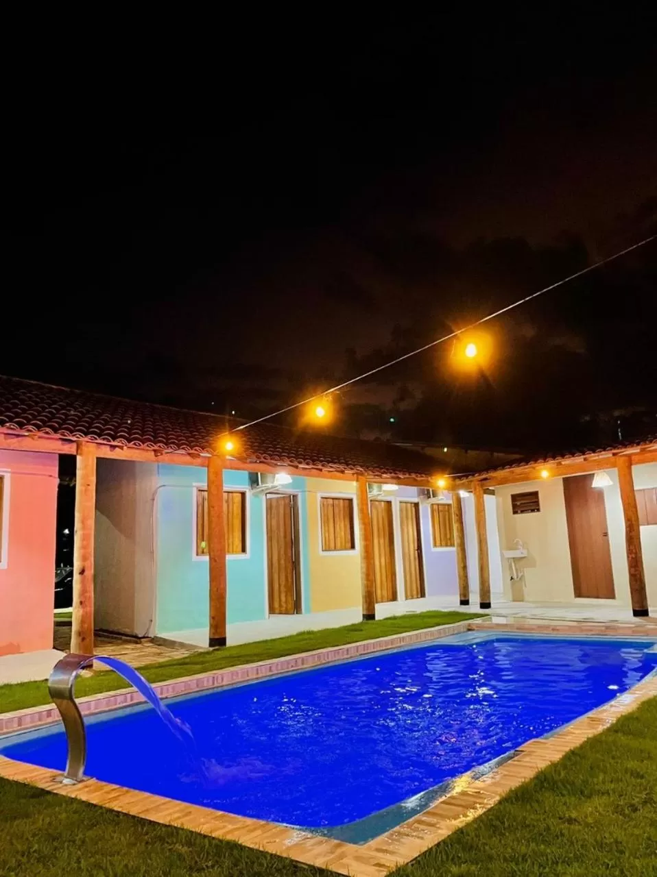 Property building, Swimming Pool in Pousada Ventos e Velas