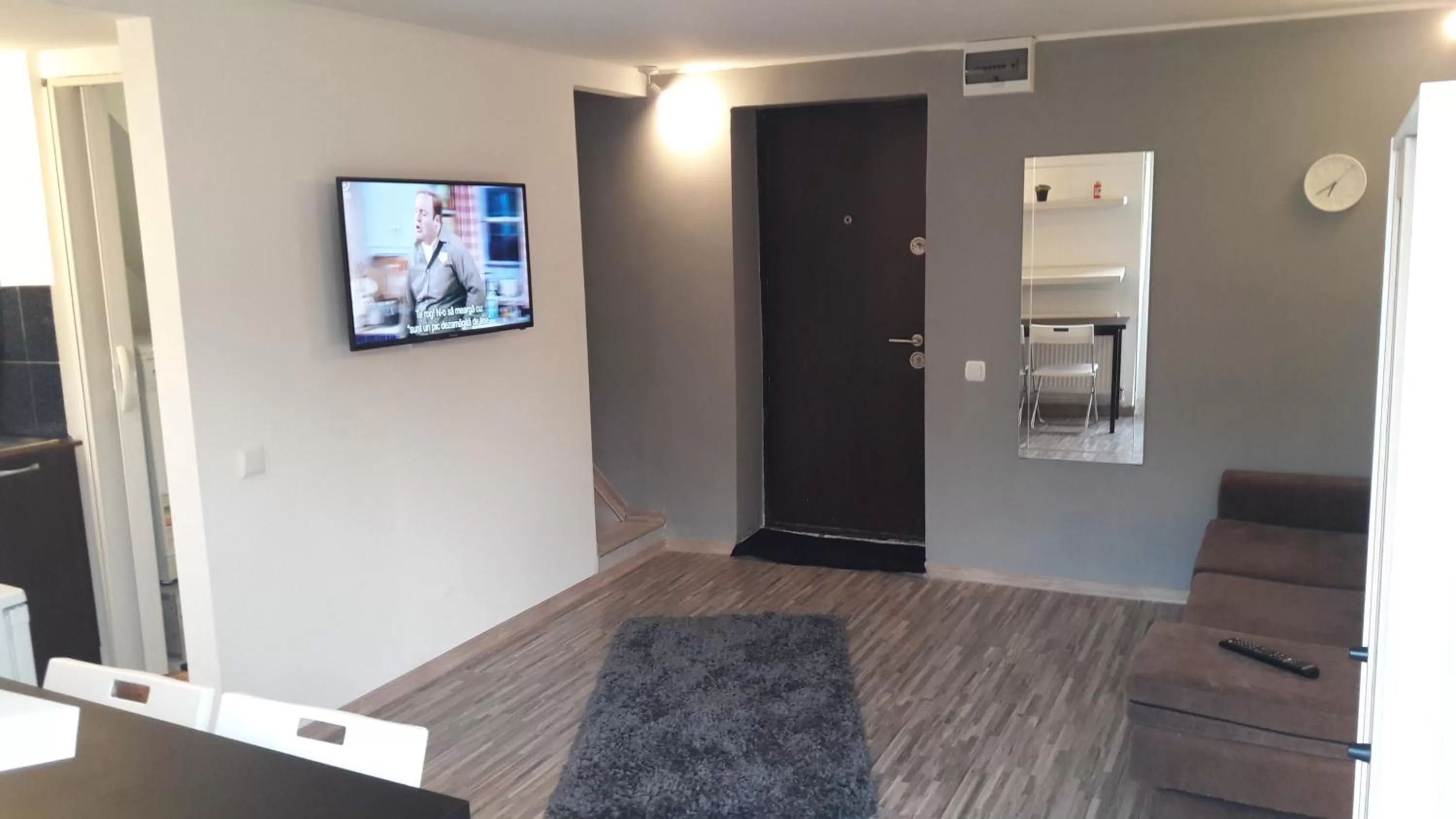 Seating Area in The Floor Piata Unirii