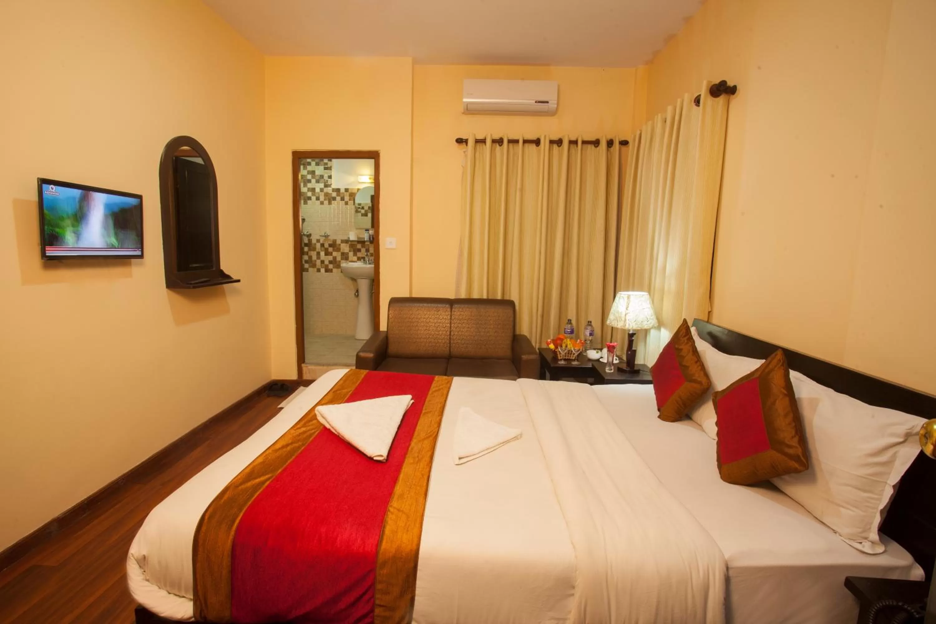 Decorative detail, Bed in Hotel Dream City