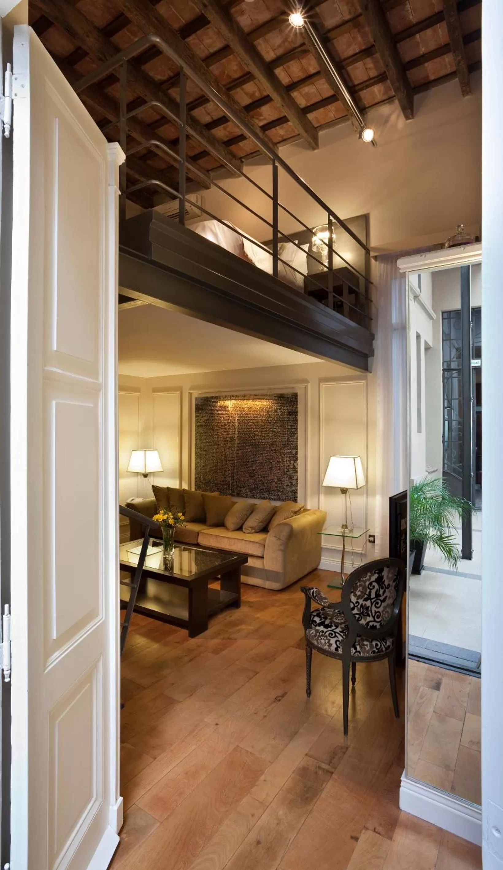 Living room, Bed in San Telmo Suites