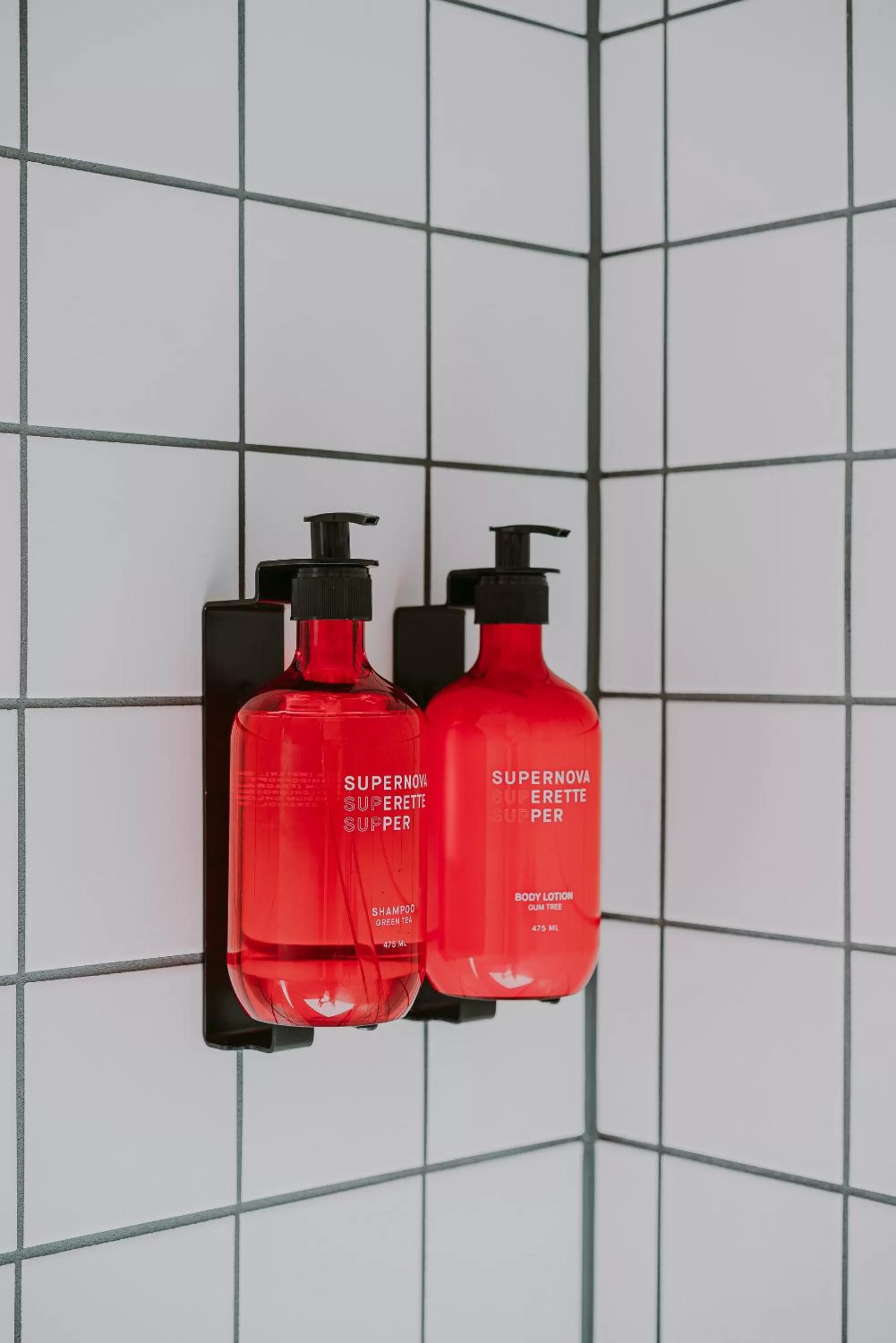 Shower in Supernova Hotel