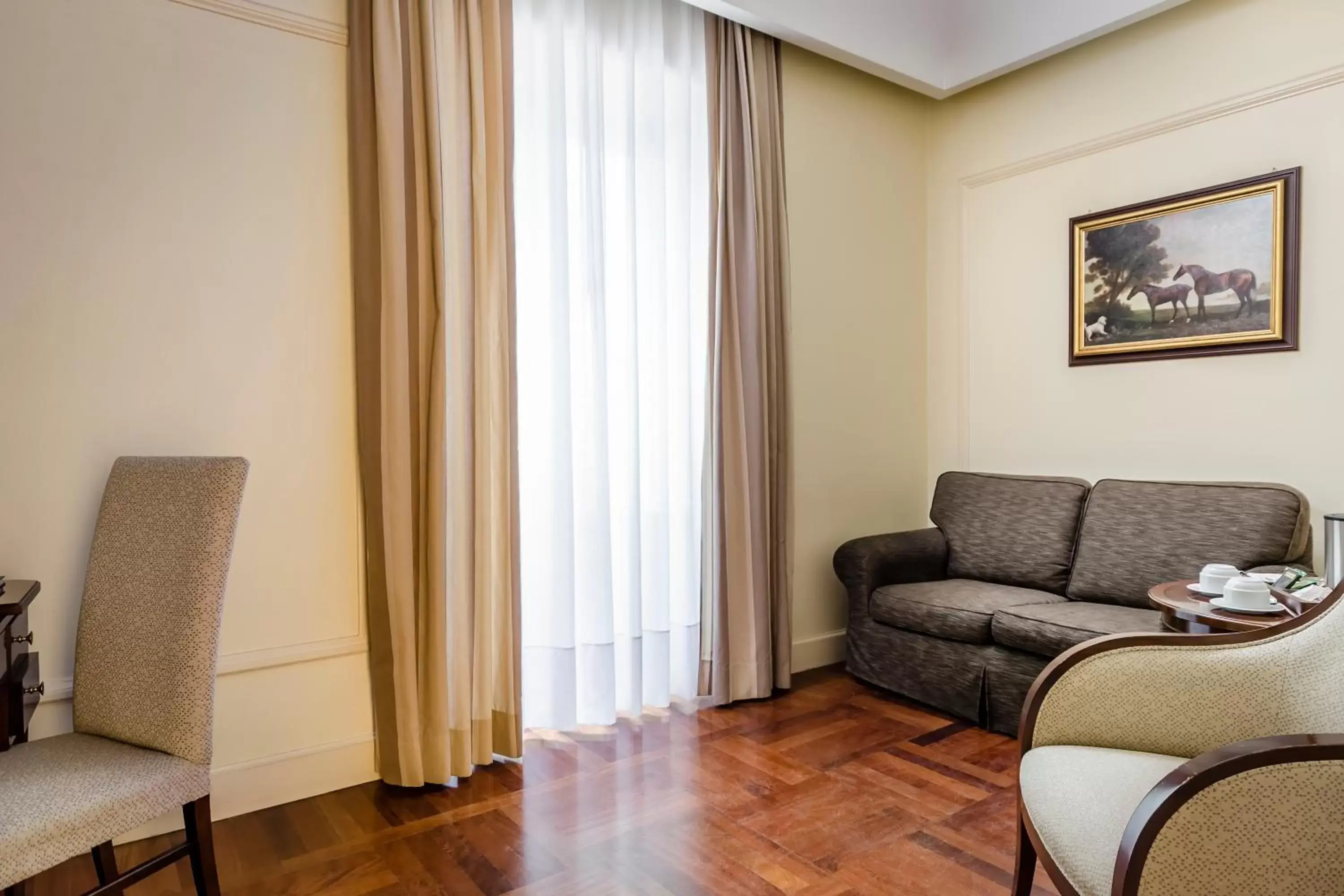 Living room, Seating Area in Eurostars Centrale Palace Hotel