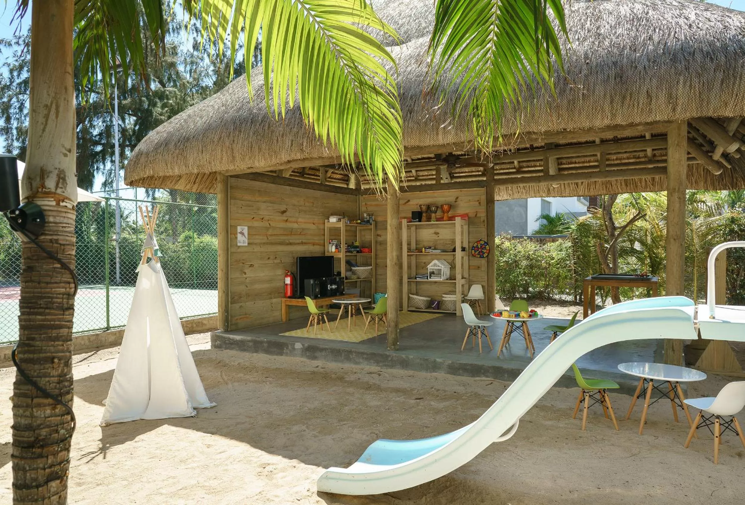 Kids's club in Coin de Mire Attitude