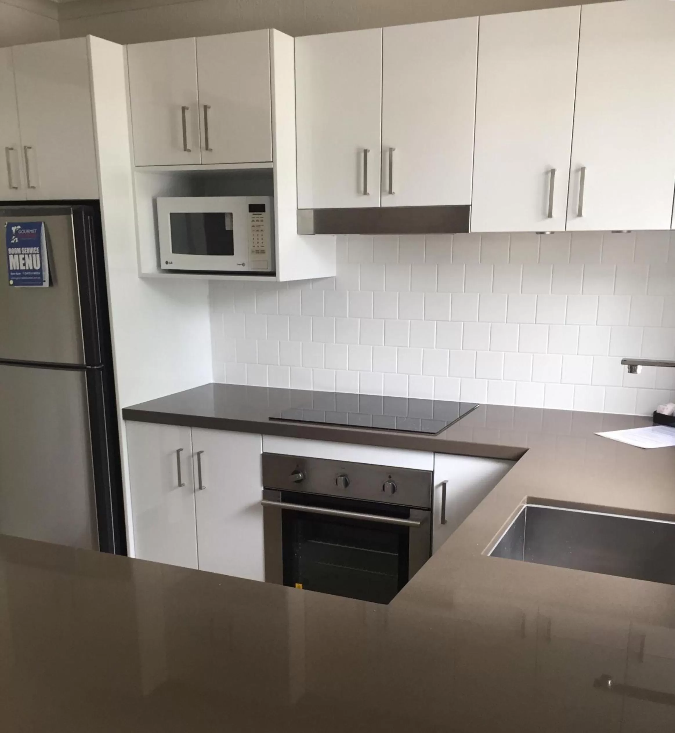 Kitchen or kitchenette in Noosa Place Resort