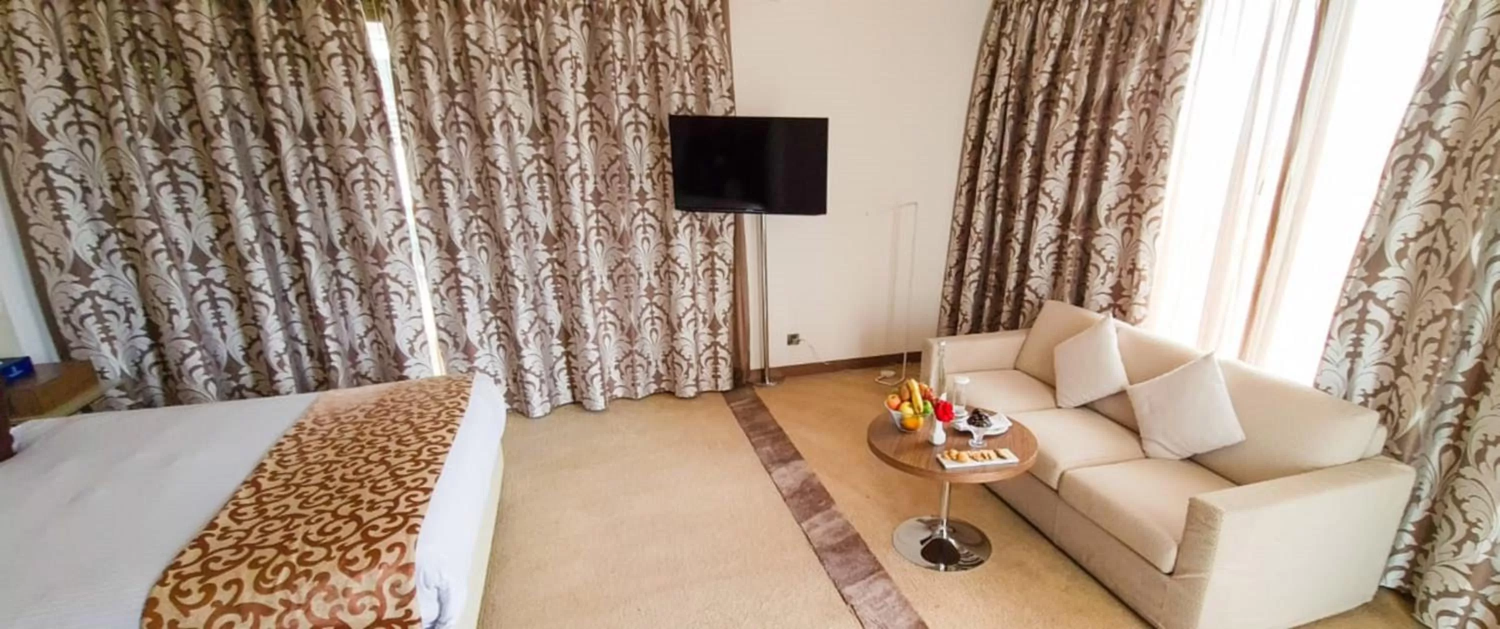 Photo of the whole room, Bed in Kenzi Sidi Maarouf