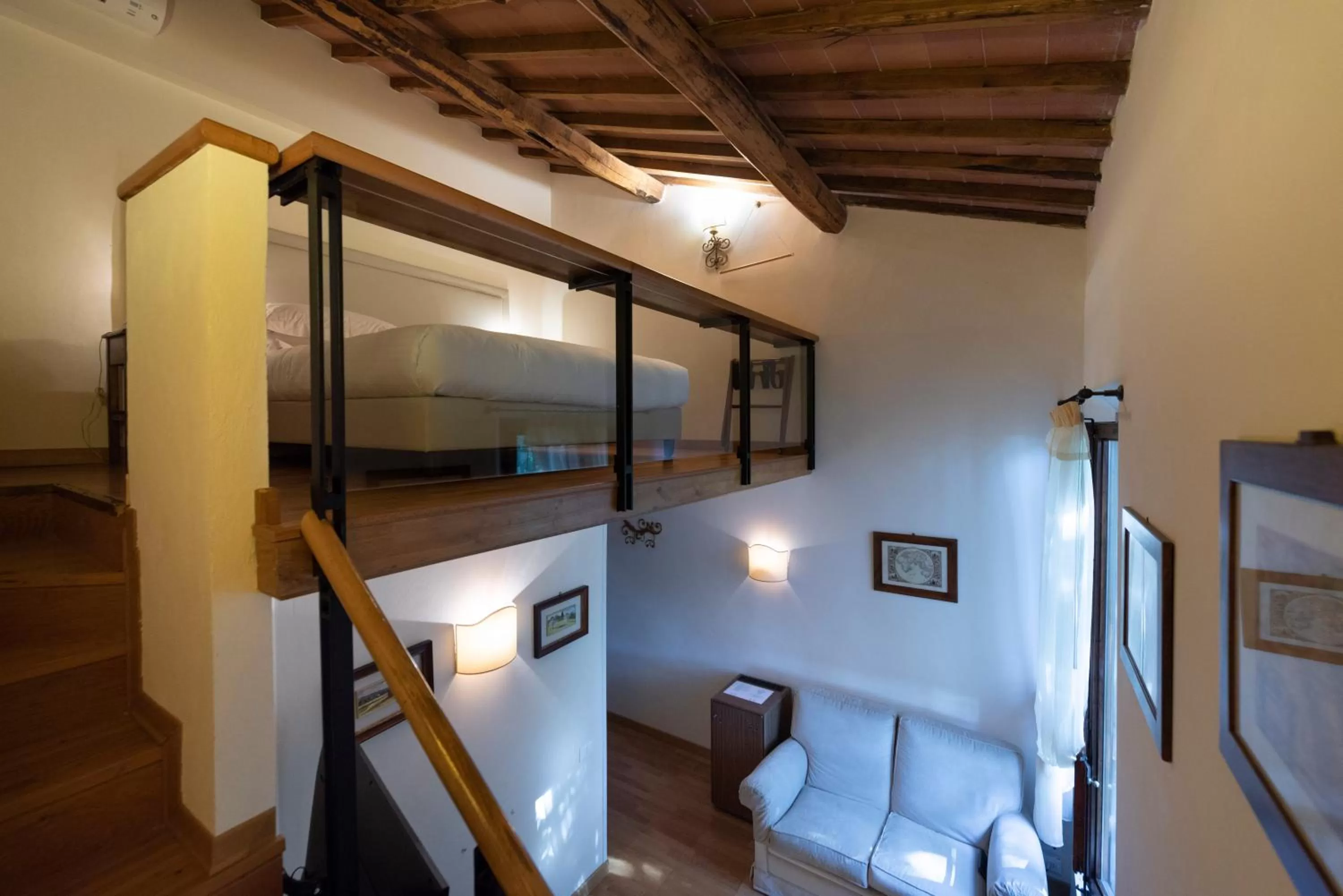 Bedroom in Villa Scacciapensieri Boutique Hotel