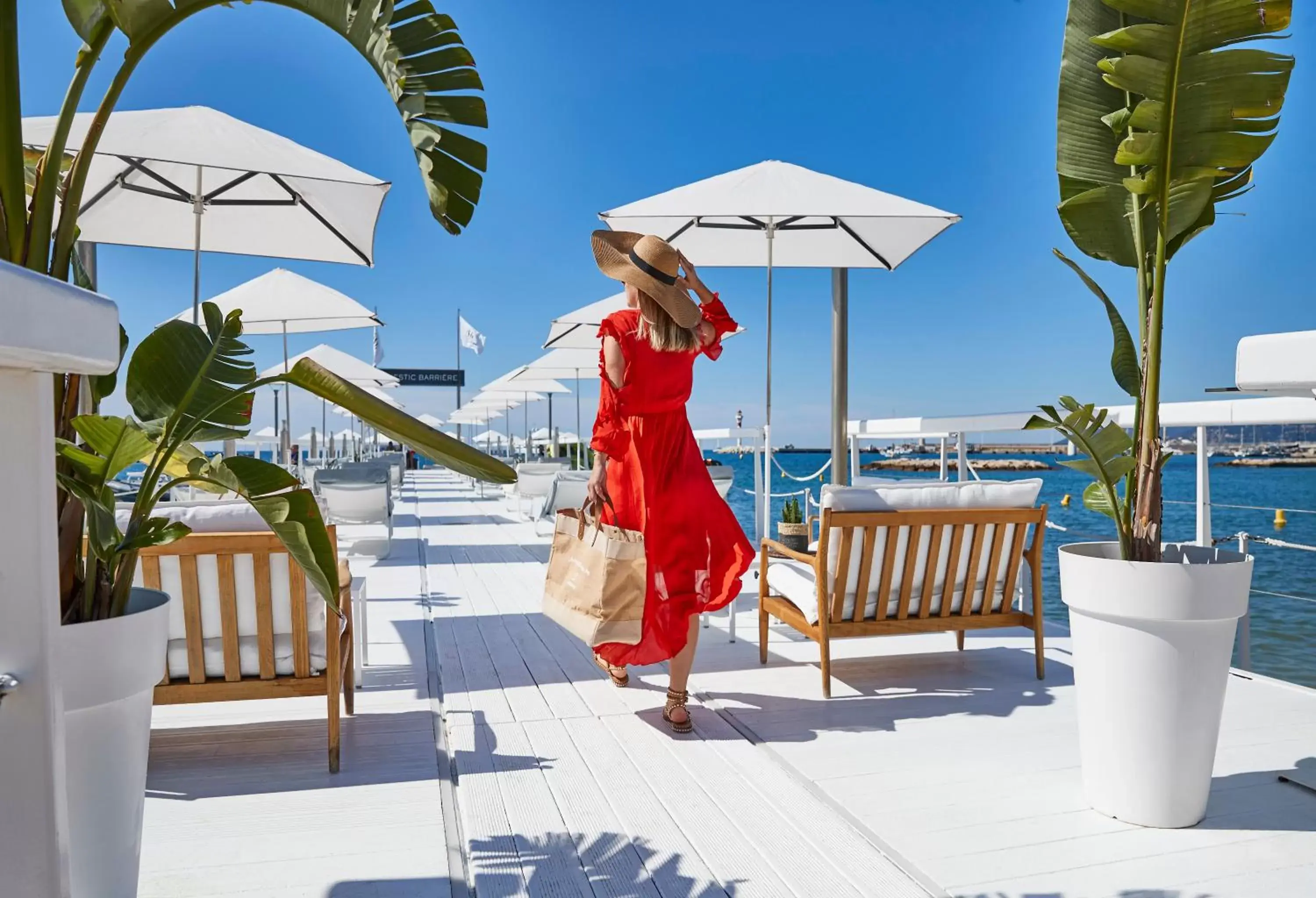 Beach in Hôtel Barrière Le Majestic Cannes