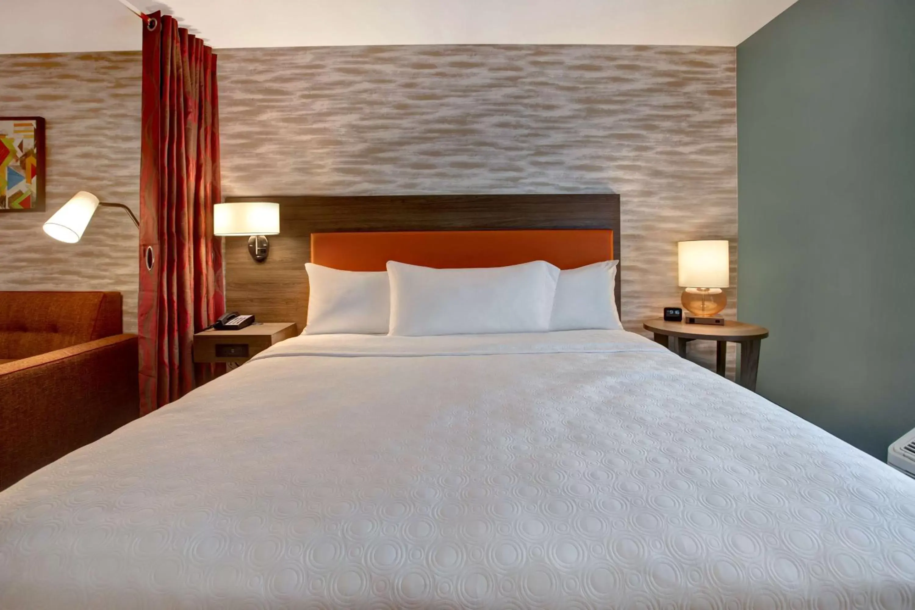 Bed in Home2 Suites By Hilton Loves Park Rockford Bed in Home2 Suites By Hilton Loves Park Rockford