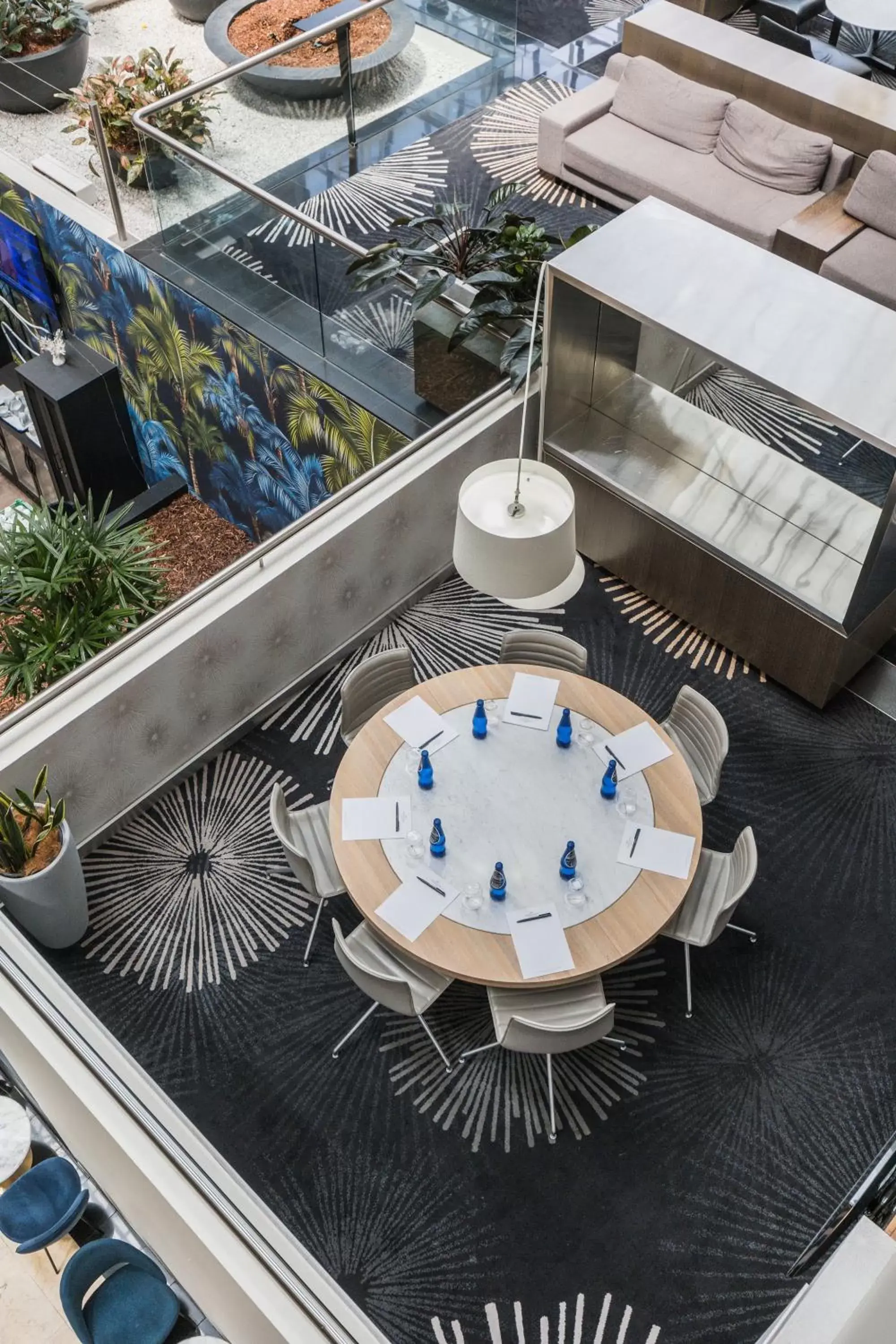 Lobby or reception in Crowne Plaza Canberra by IHG Lobby or reception in Crowne Plaza Canberra by IHG