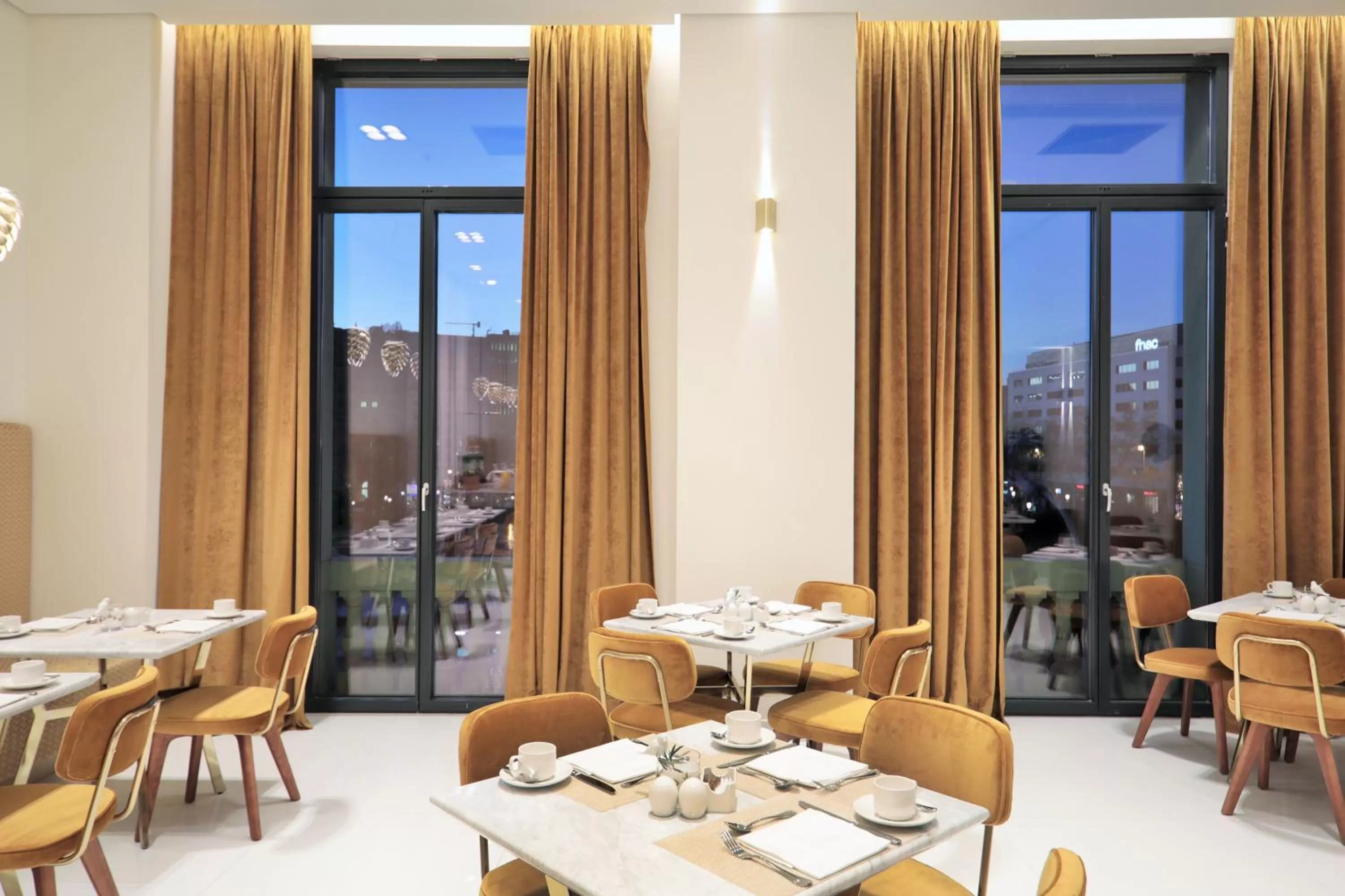 Restaurant/Places to Eat in Iberostar Selection Paseo de Gracia 4 Sup