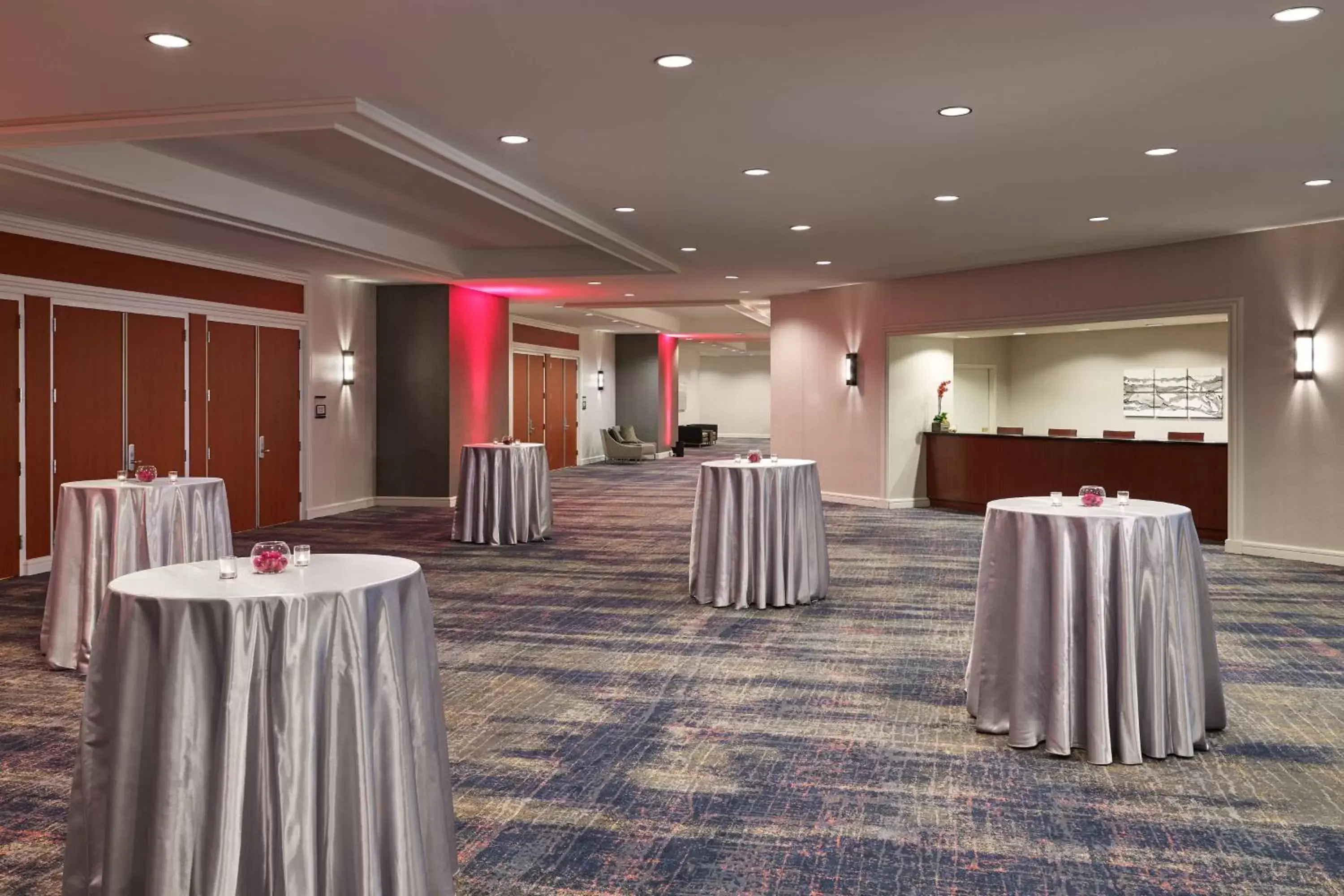 Meeting/conference room, Banquet Facilities in Warner Center Marriott Woodland Hills