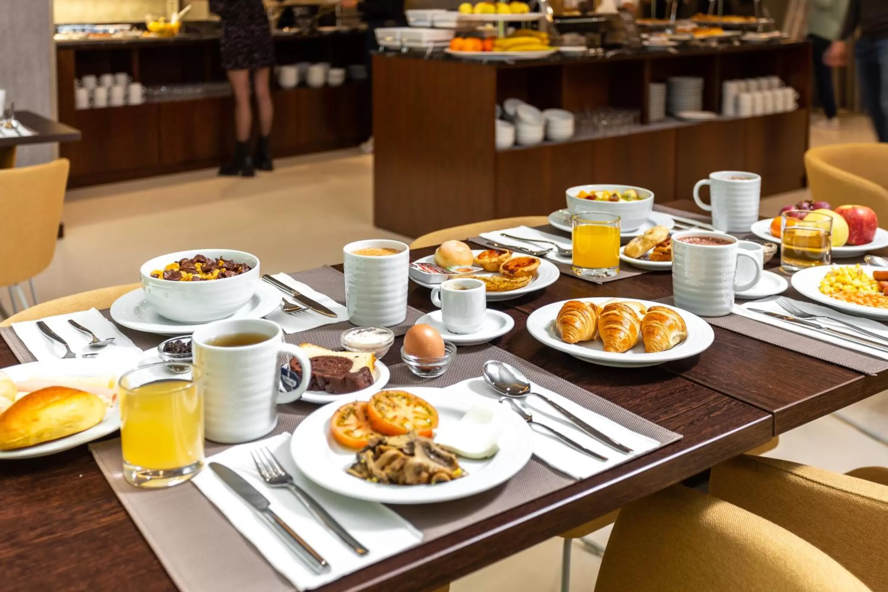 Breakfast in Empire Marquês Hotel