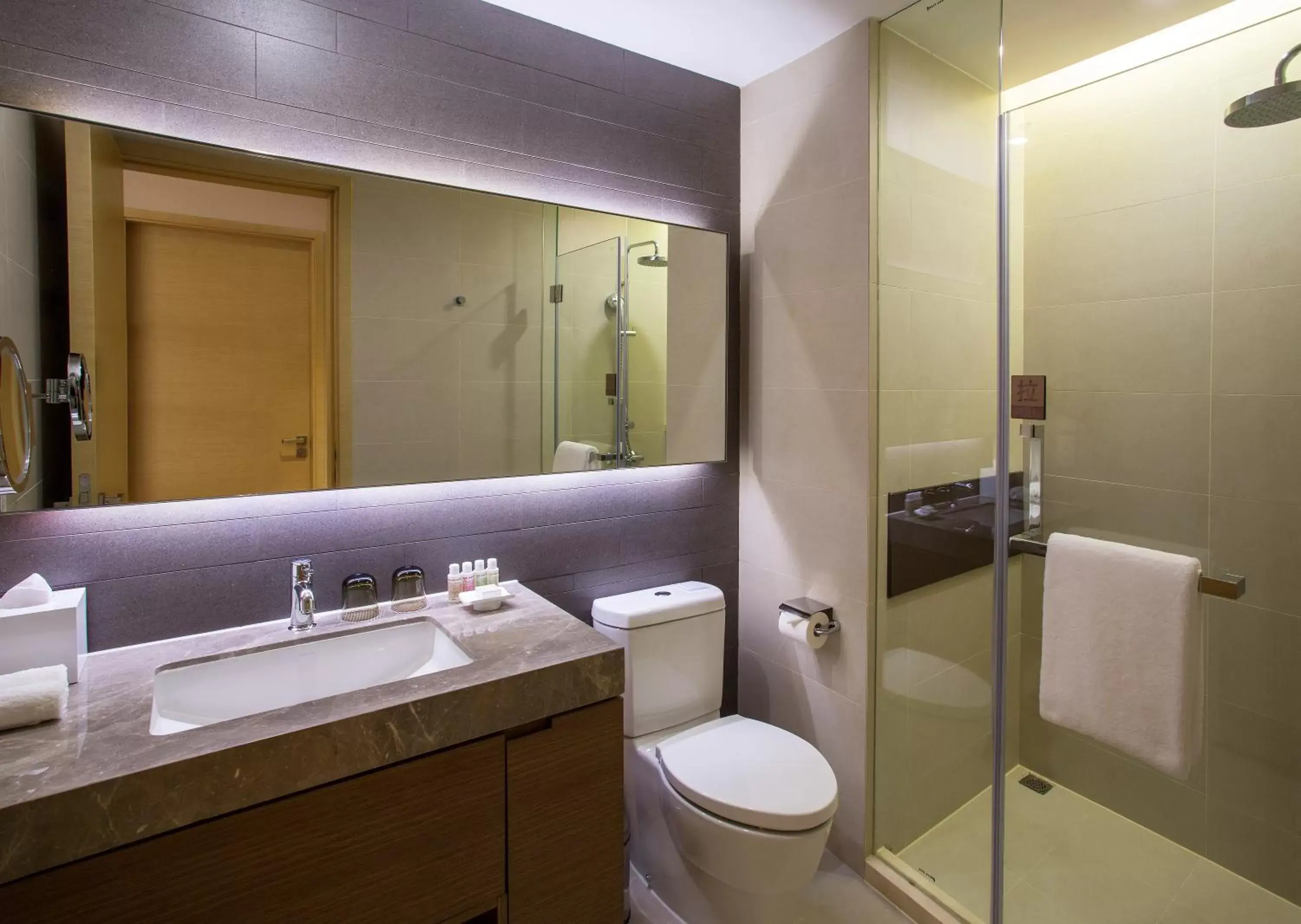 Bathroom in Fraser Place Tianjin