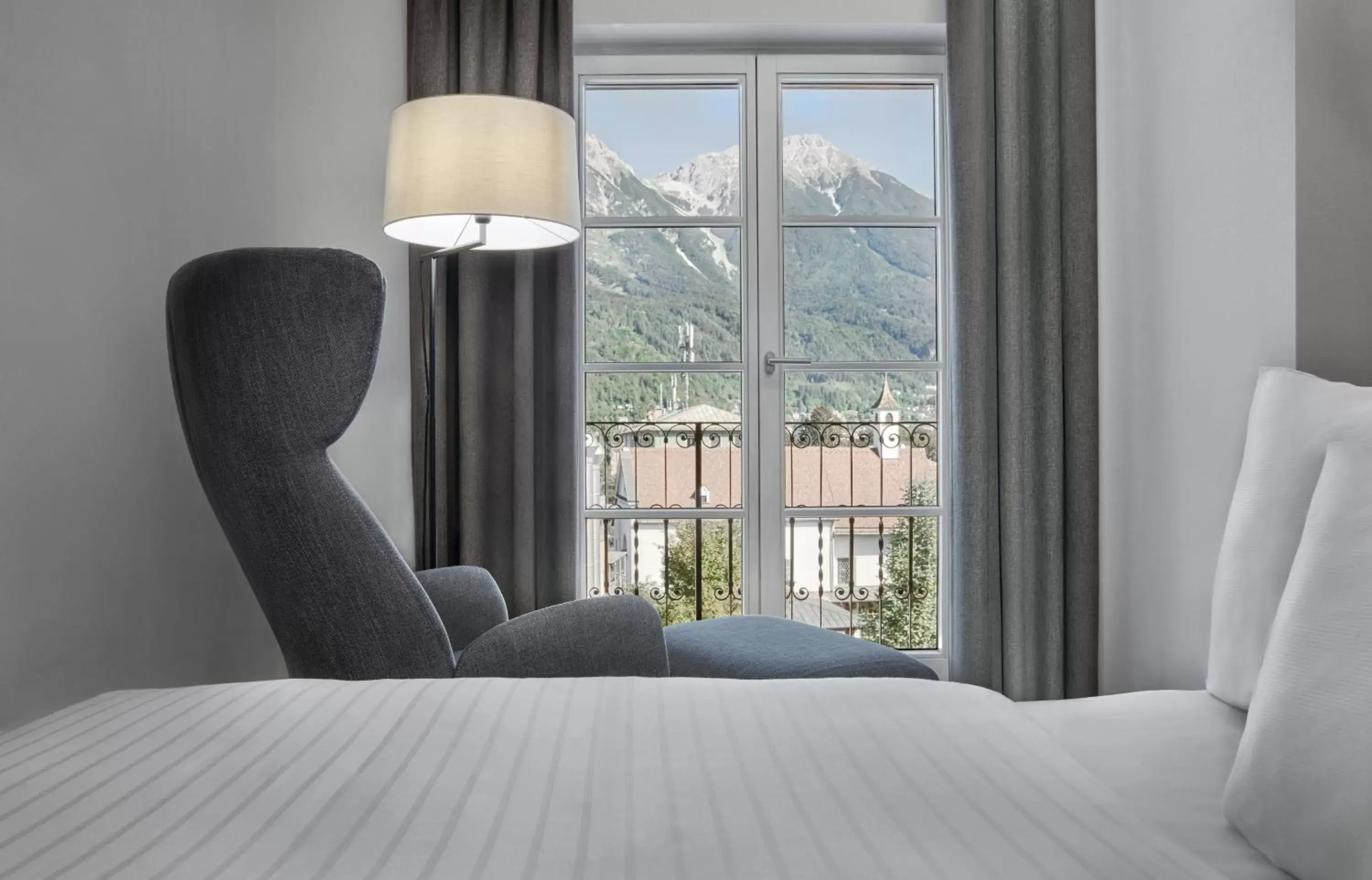 Mountain view in Hotel Schwarzer Adler Innsbruck