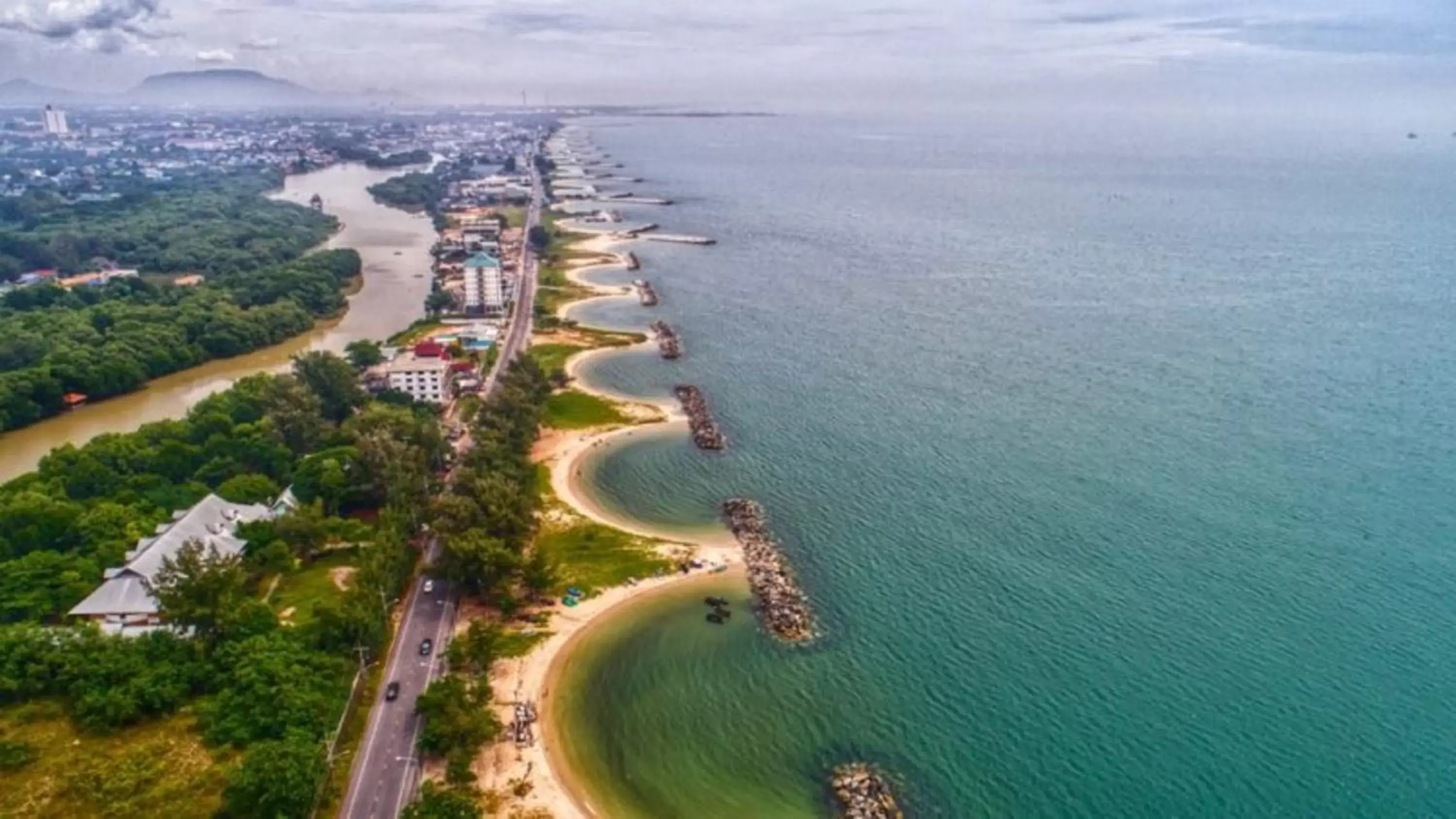 Area and facilities, Bird's-eye View in Holiday Inn & Suites Rayong City Centre, an IHG Hotel