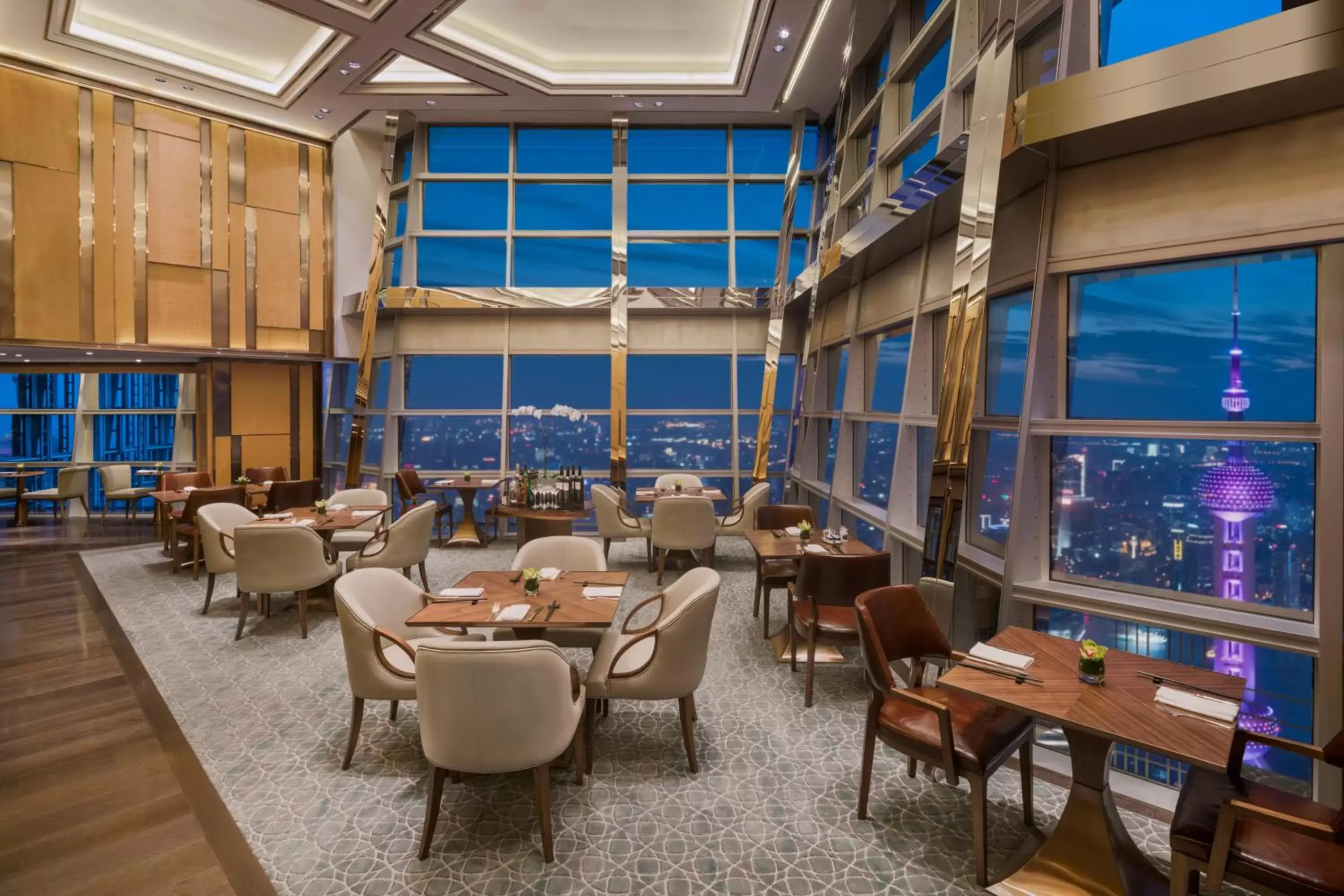 Lounge or bar, Restaurant/Places to Eat in Grand Hyatt Shanghai