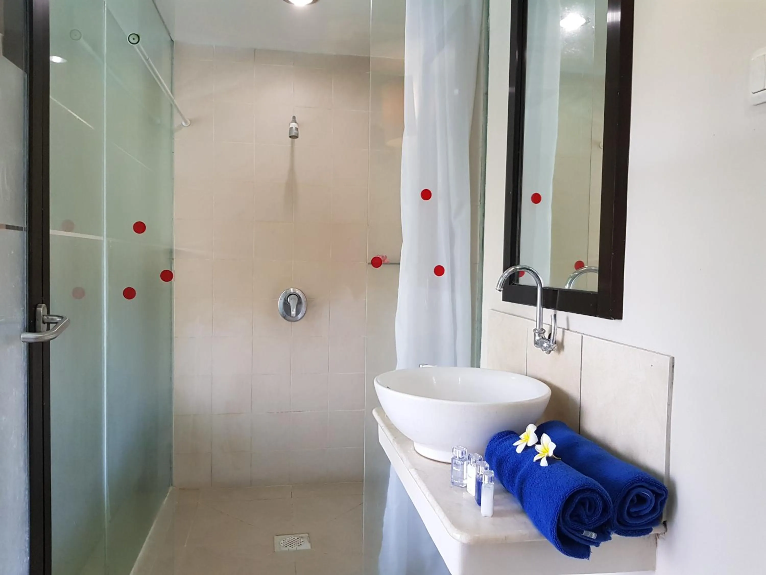 Bathroom in Sanur Agung Hotel