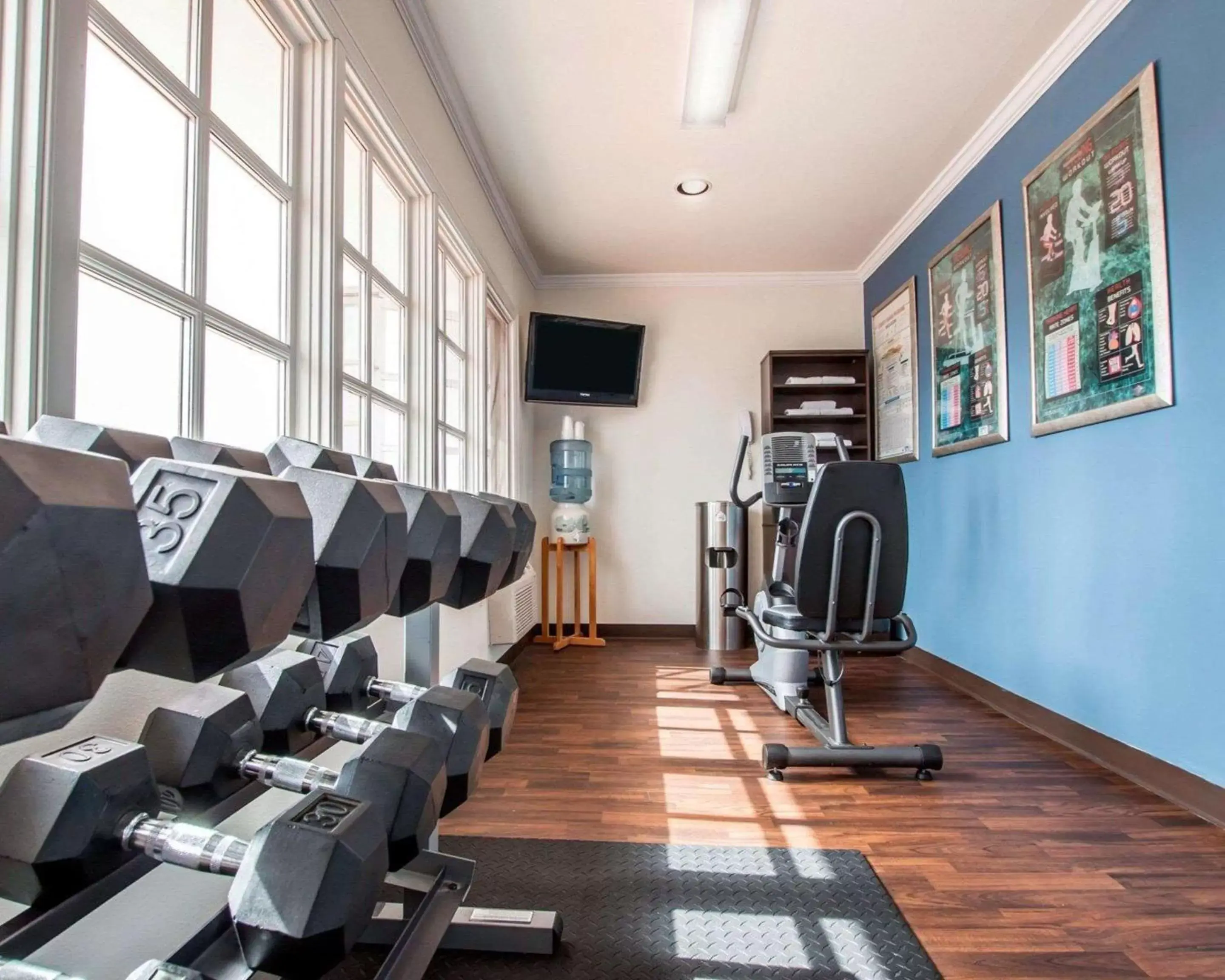 Fitness centre/facilities, Fitness Center/Facilities in Comfort Suites San Clemente Beach