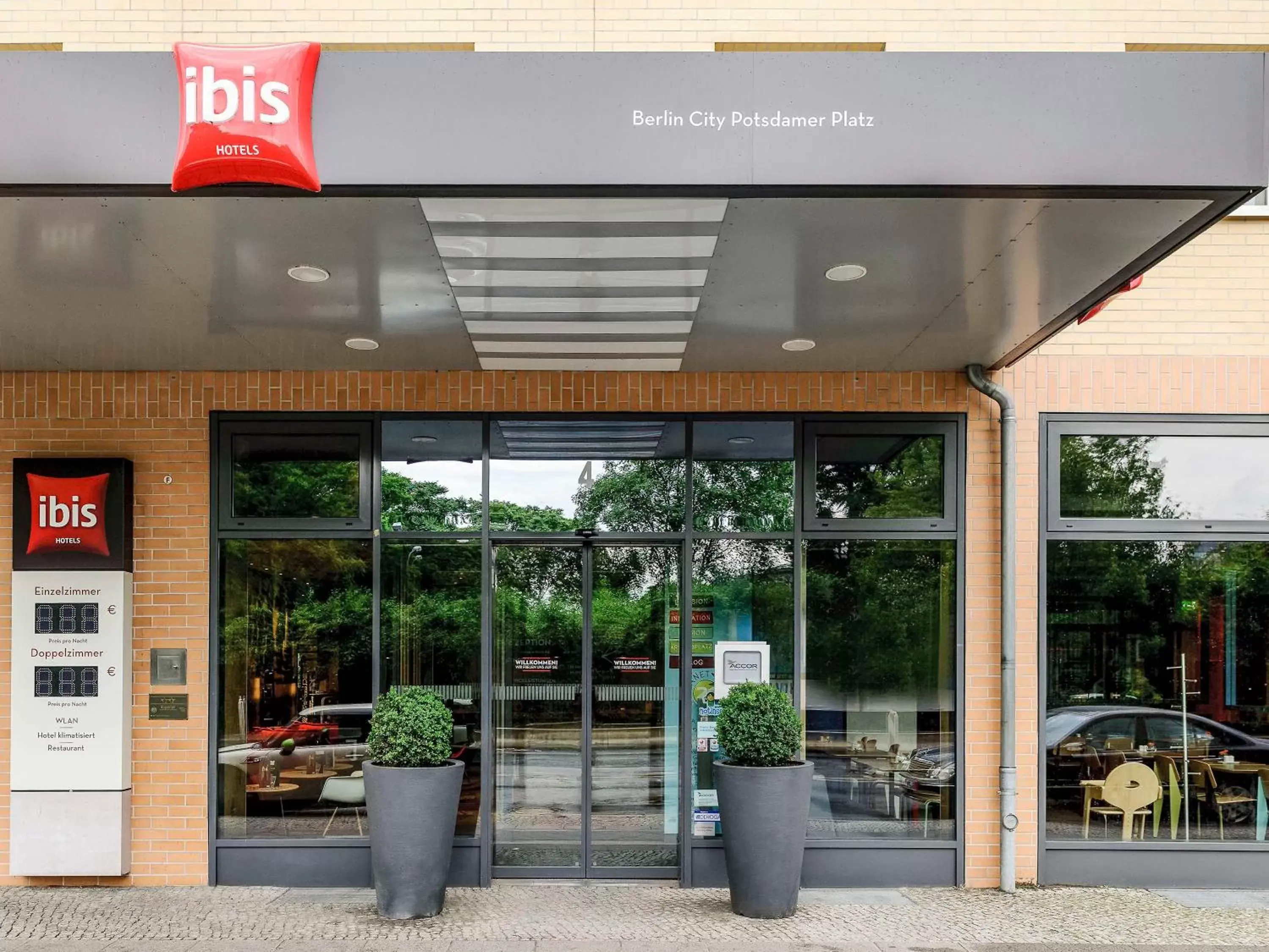 Property building in ibis Berlin City Potsdamer Platz