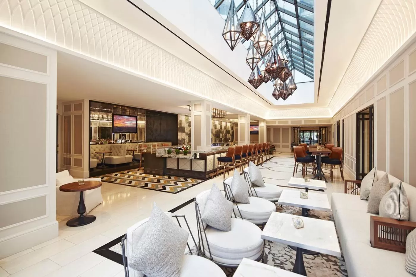 Lounge or bar in The London West Hollywood at Beverly Hills