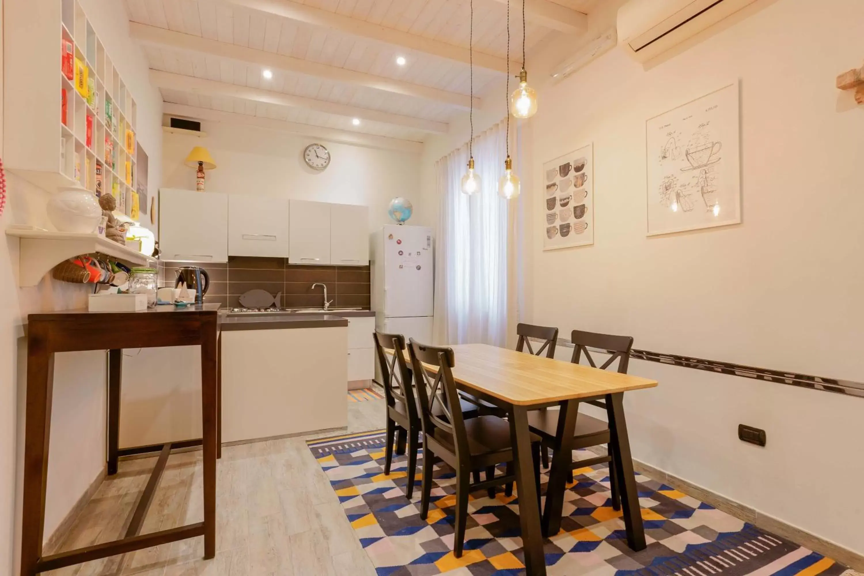 Breakfast, Dining Area in Il Cagliarese B&B