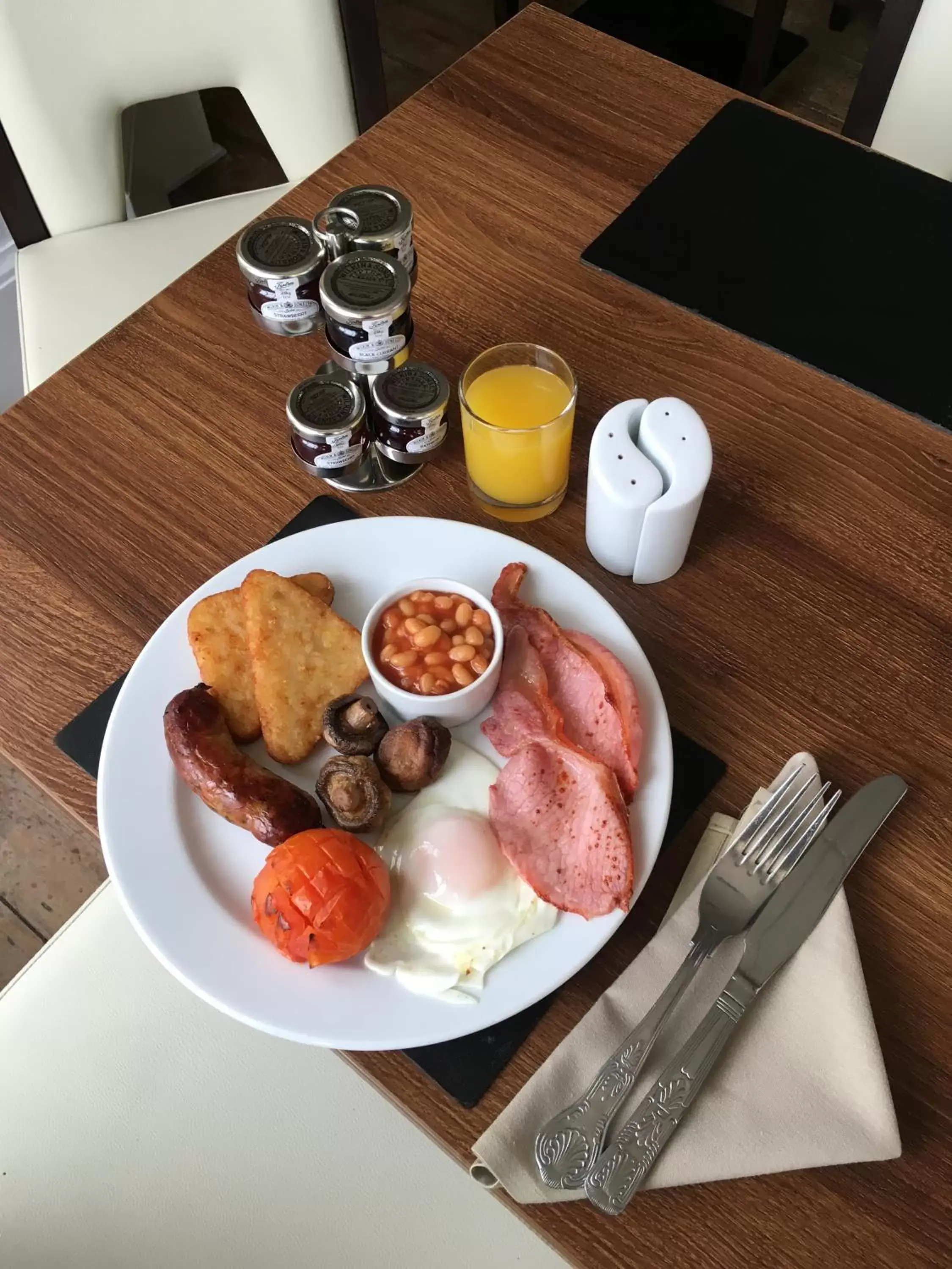 English/Irish breakfast, Breakfast in Millfields Hotel