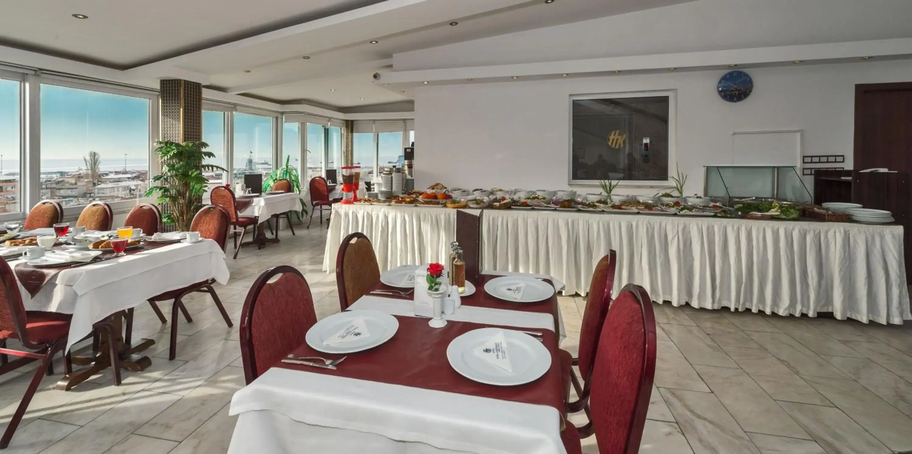 Buffet breakfast, Restaurant/Places to Eat in Kuran Hotel International