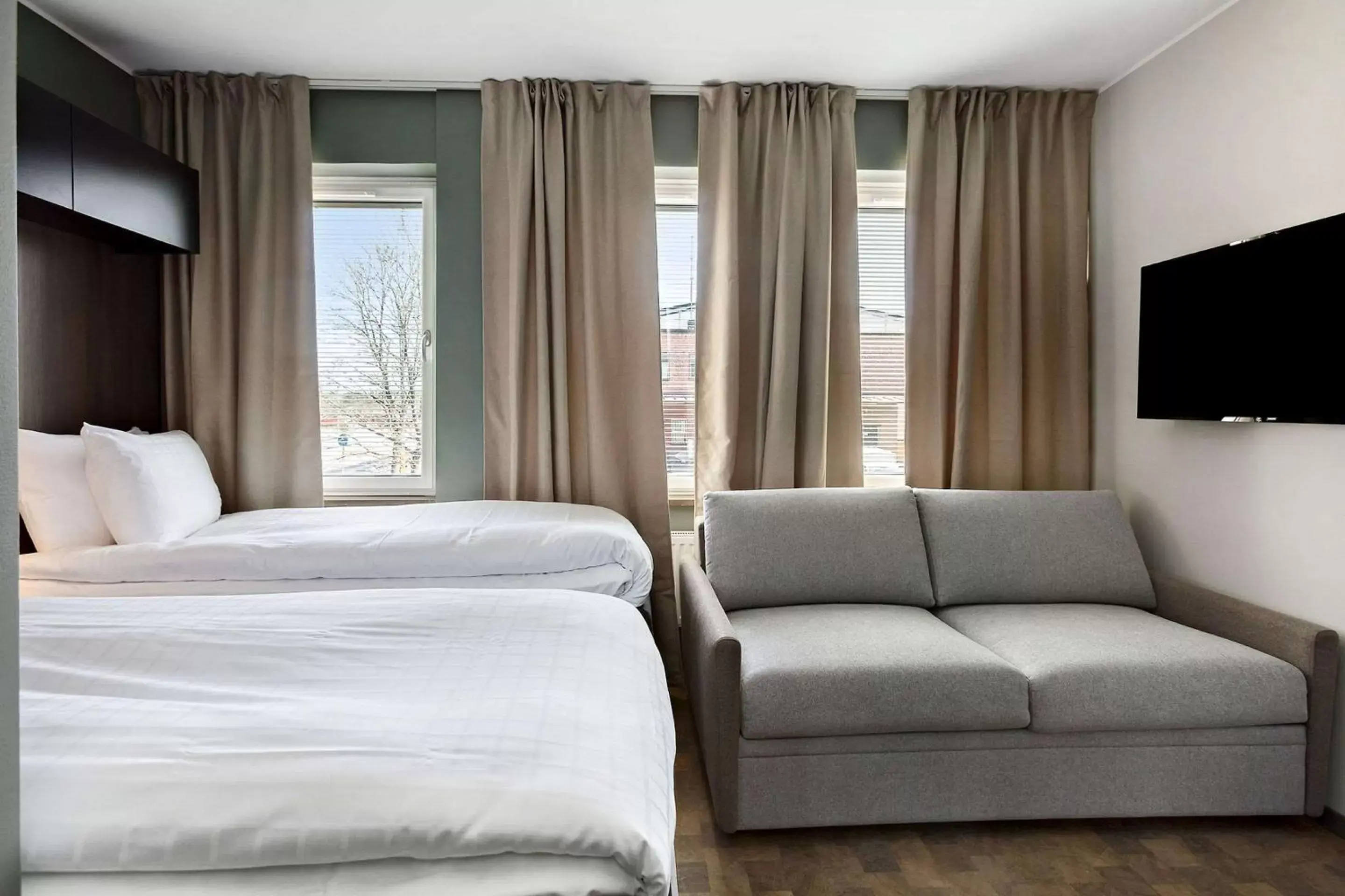 Bed in Sure Hotel Studio by Best Western Bromma