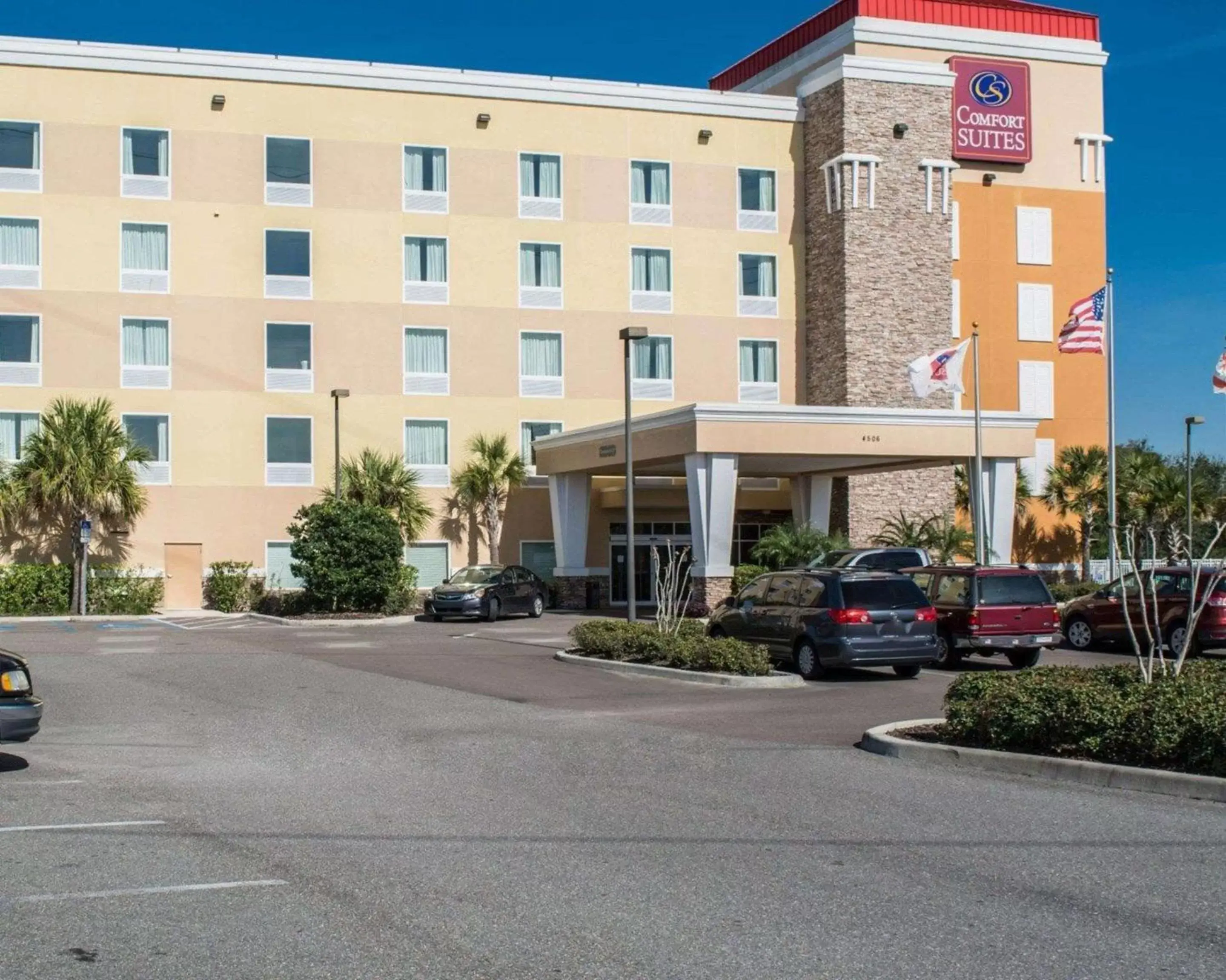 Property Building in Comfort Suites Tampa Fairgrounds - Casino