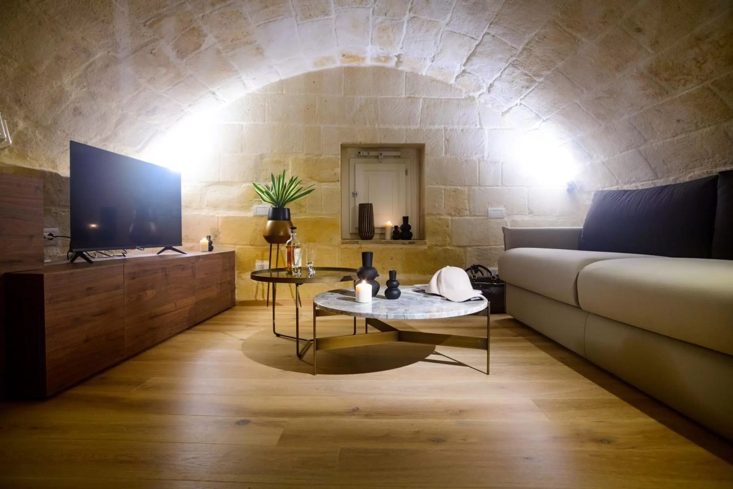 Living room, Seating Area in Le Malve Cave Retreat
