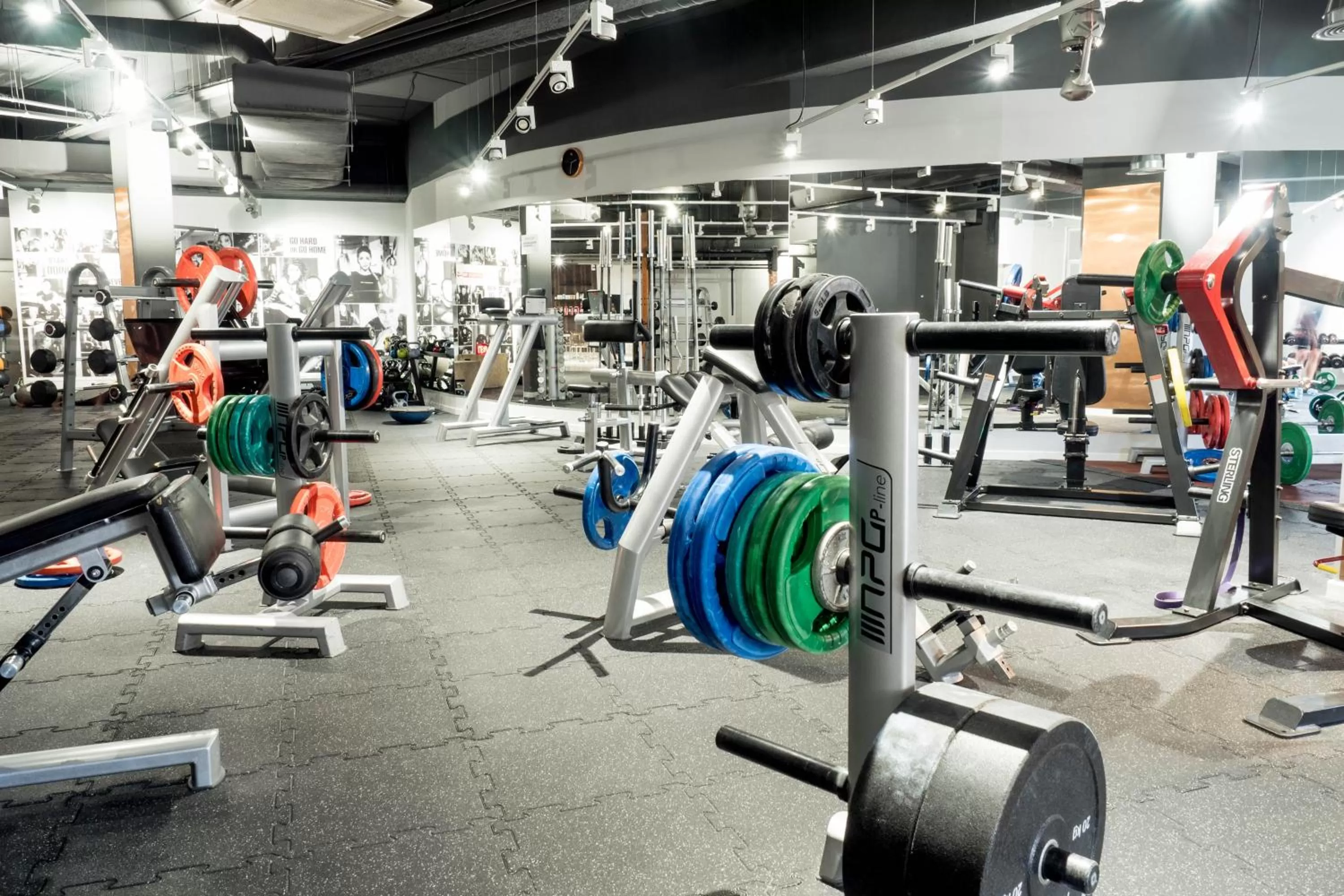 Fitness centre/facilities in Sky Business Hotel