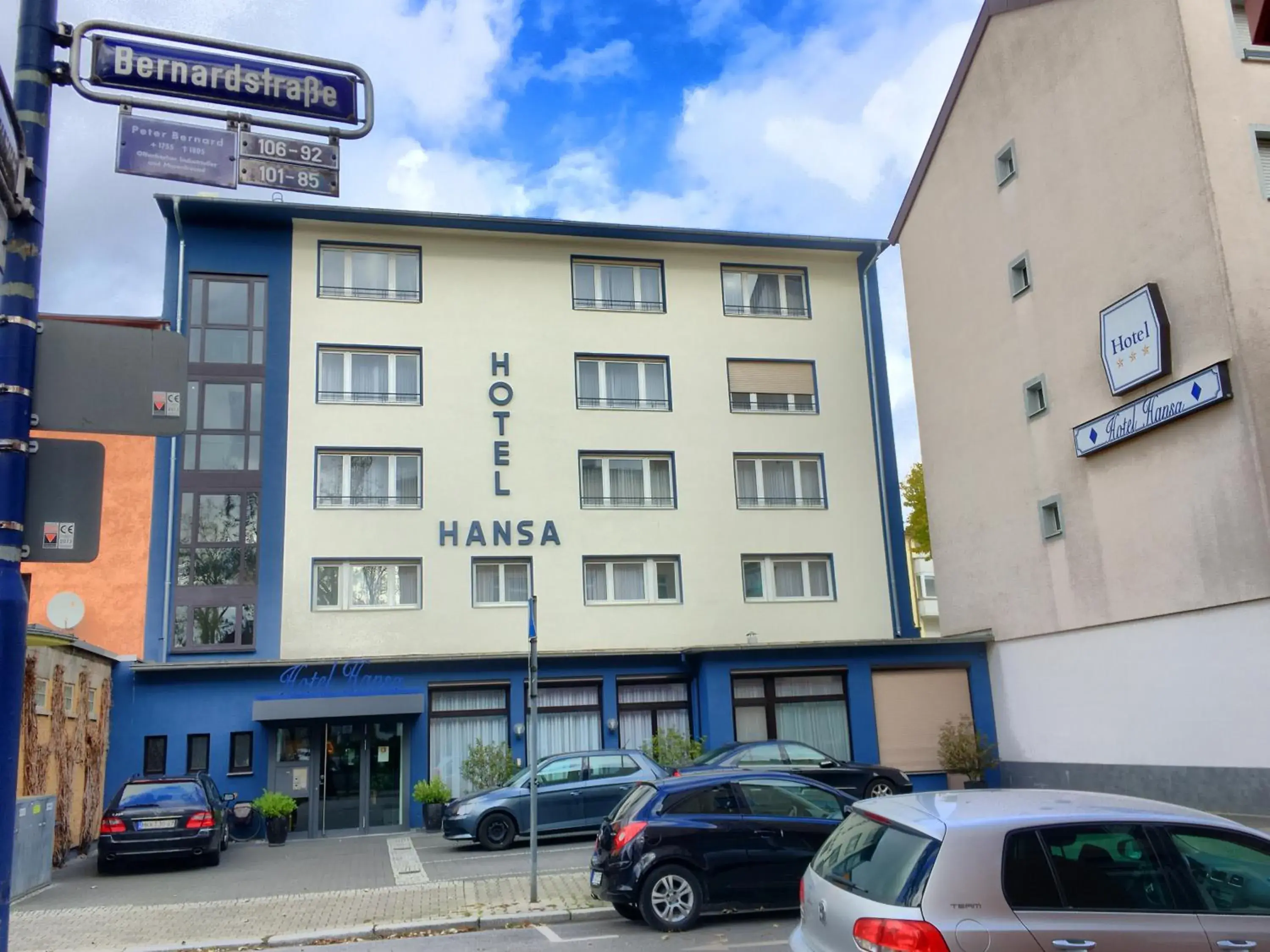 Property Building in Hotel Hansa