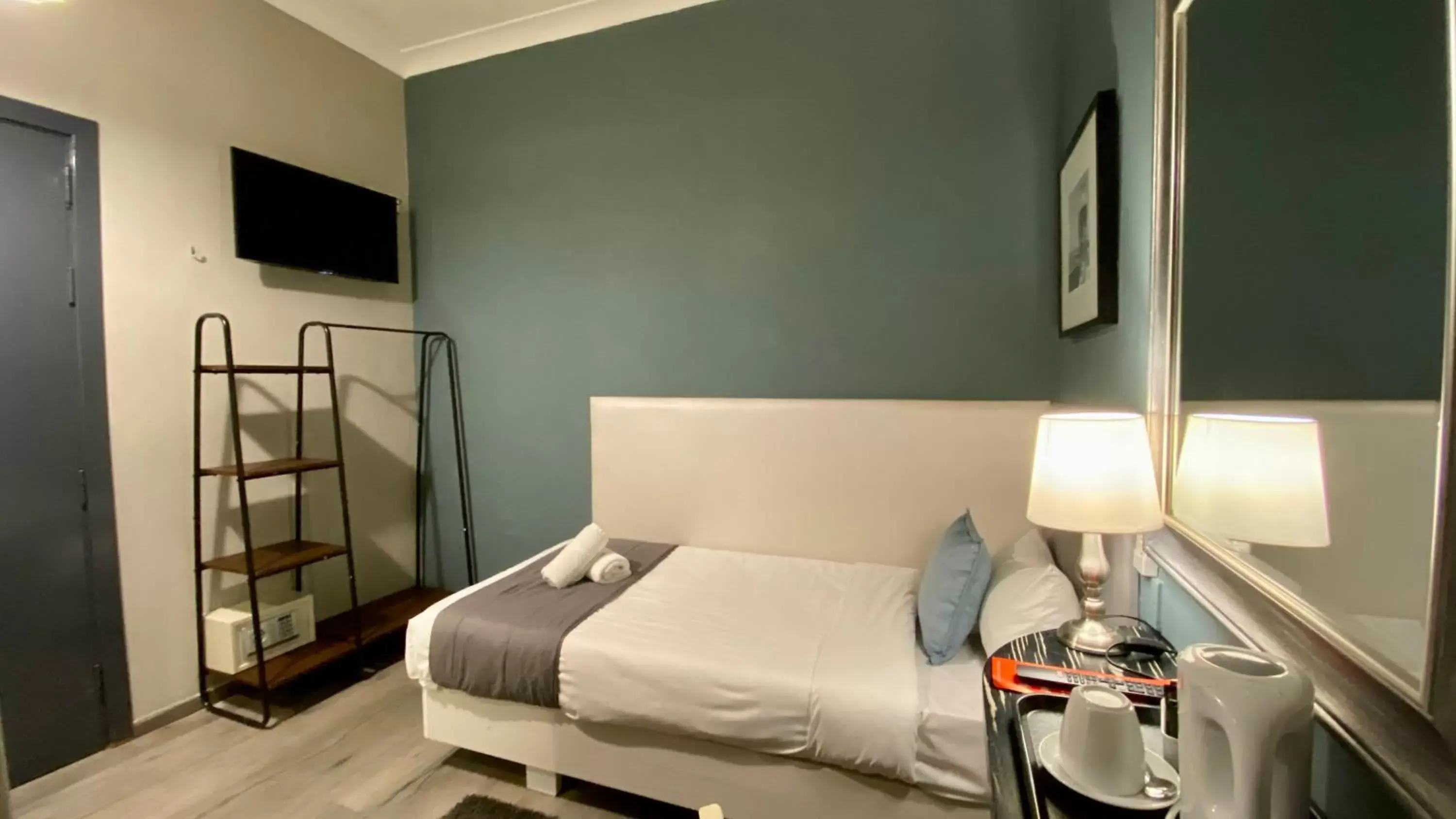 Bed in Sliema Marina Hotel