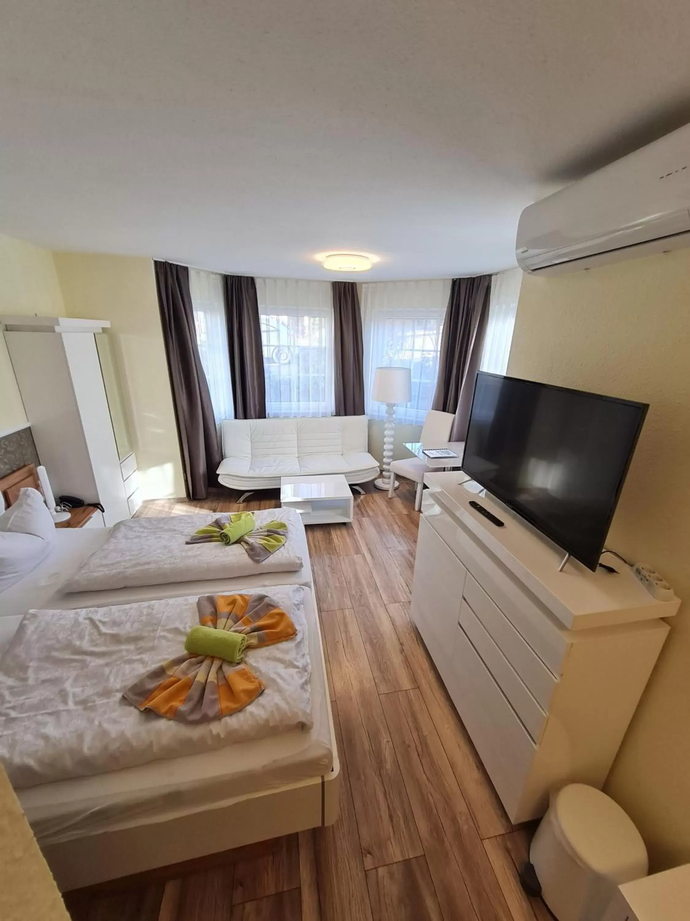 Superior Double Room in Hotel Waterkant Superior Double Room in Hotel Waterkant